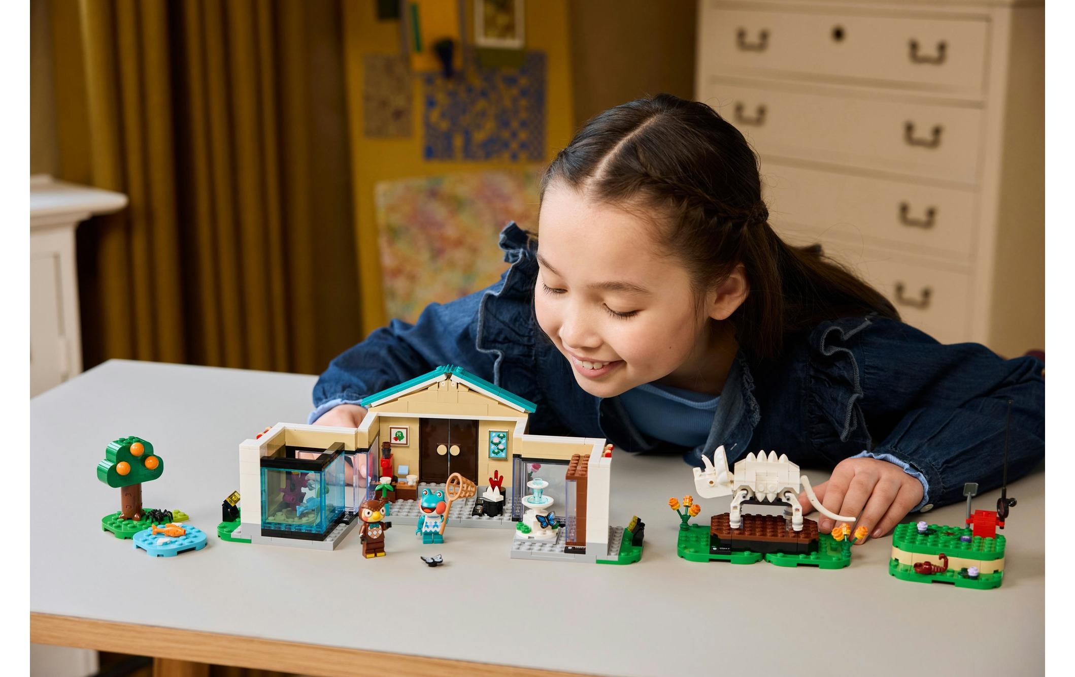 LEGO® Spielbausteine »LEGO® Animal Crossing Eugens Museumssammlung 77056«