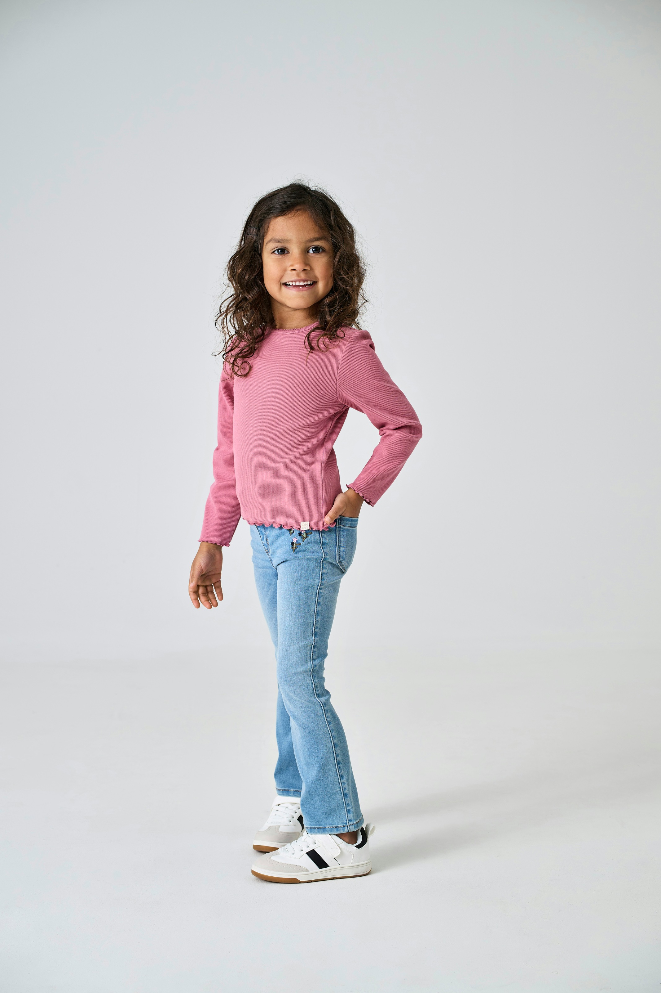 KIDS ONLY Bootcut-Jeans »KMGROYAL FLARED FLOWER JEANS NOOS«