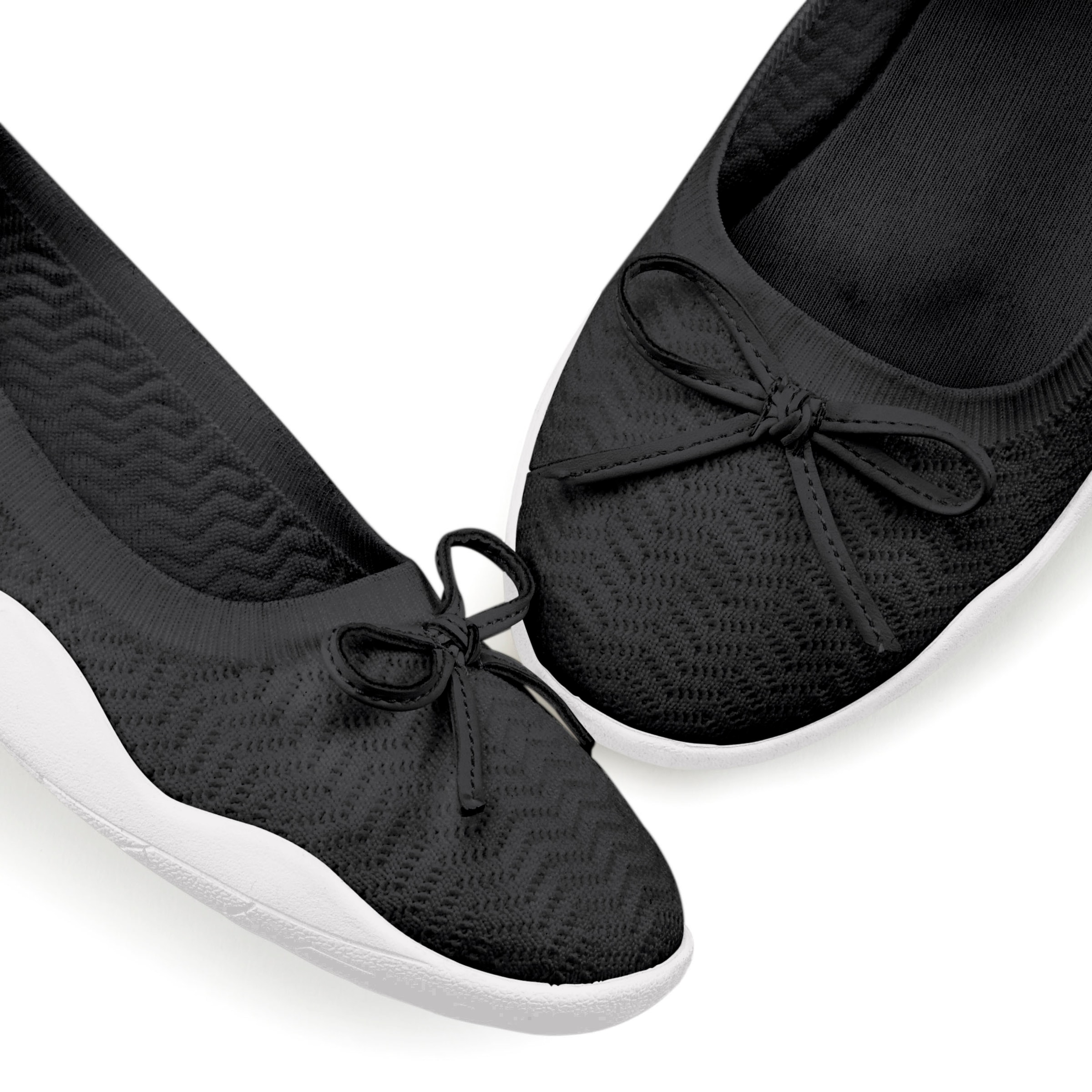 LASCANA Sneaker Ballerinas »Slip-On-Sneaker«, mit flacher & flexibler Sohle, superleicht, Slipper, Halbschuh VEGAN