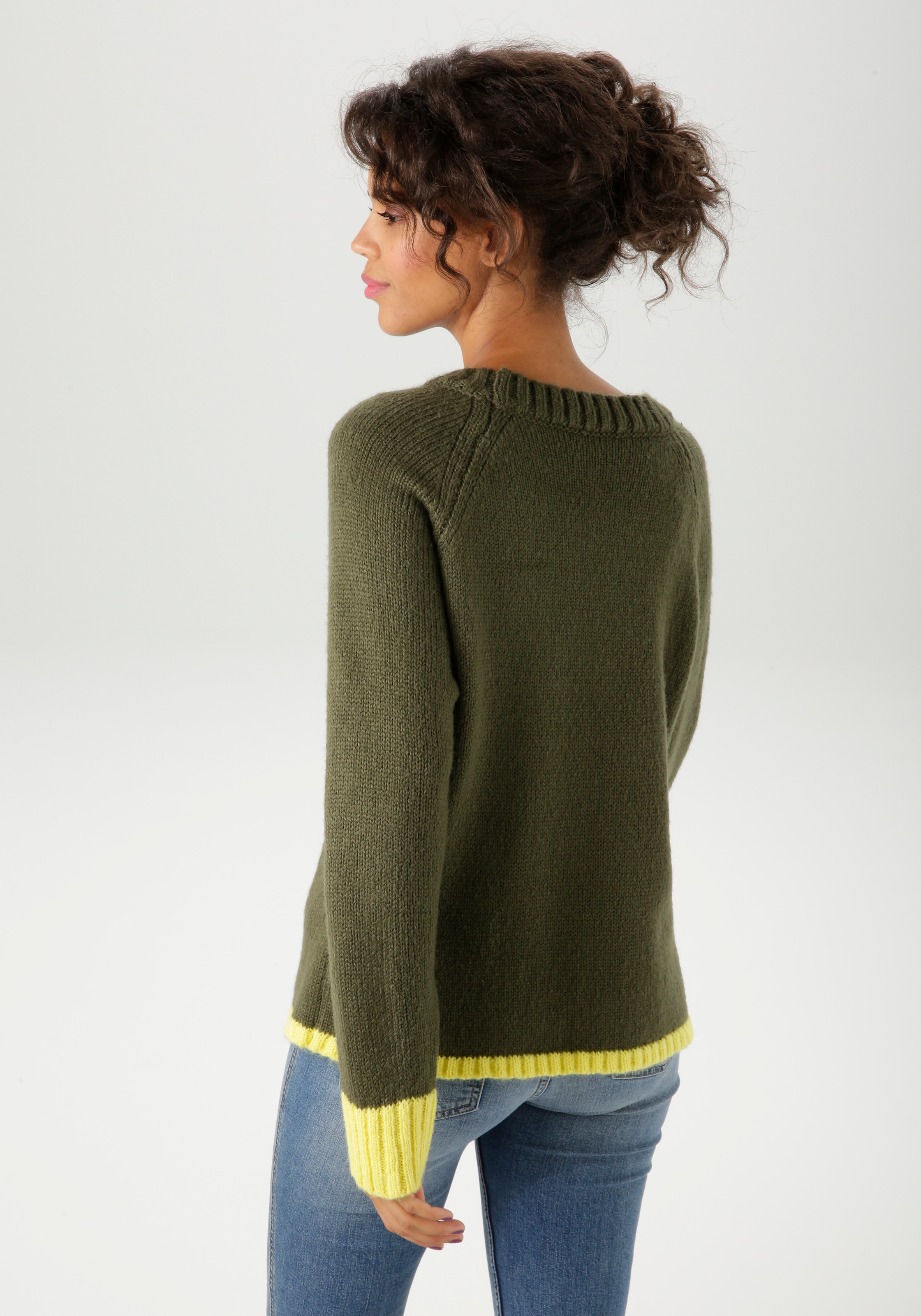 Aniston CASUAL Strickpullover, mit grossem Stern im Vorderteil - NEUE KOLLEKTION