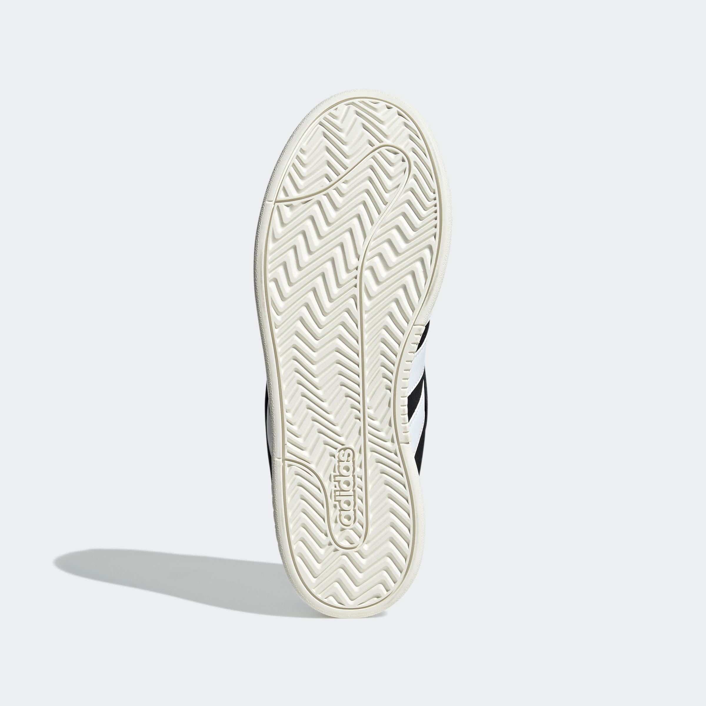 adidas Sportswear Sneaker »GRAND COURT ALPHA«  Design inspiriert vom adidas Campus 00