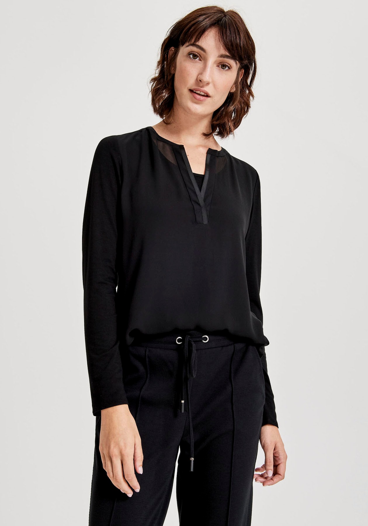 Image of OPUS Schlupfbluse »Falli«, mit tiefem Schlitz-V-Ausschnitt bei Ackermann Versand Schweiz