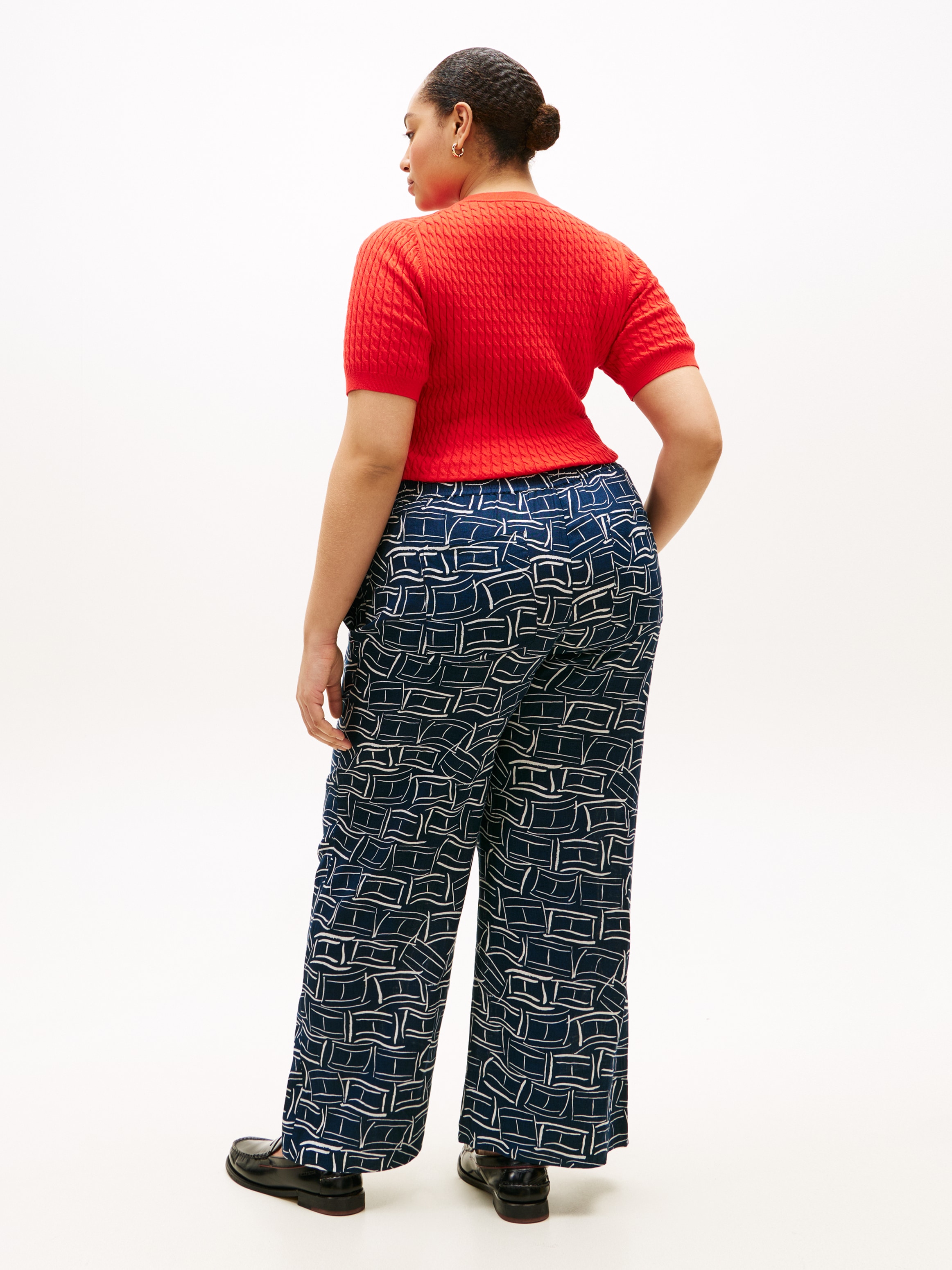 Tommy Hilfiger Curve Pantalon en tissu »CRV ESS LINEN PULL ON PANTS«  in grossen Grössen