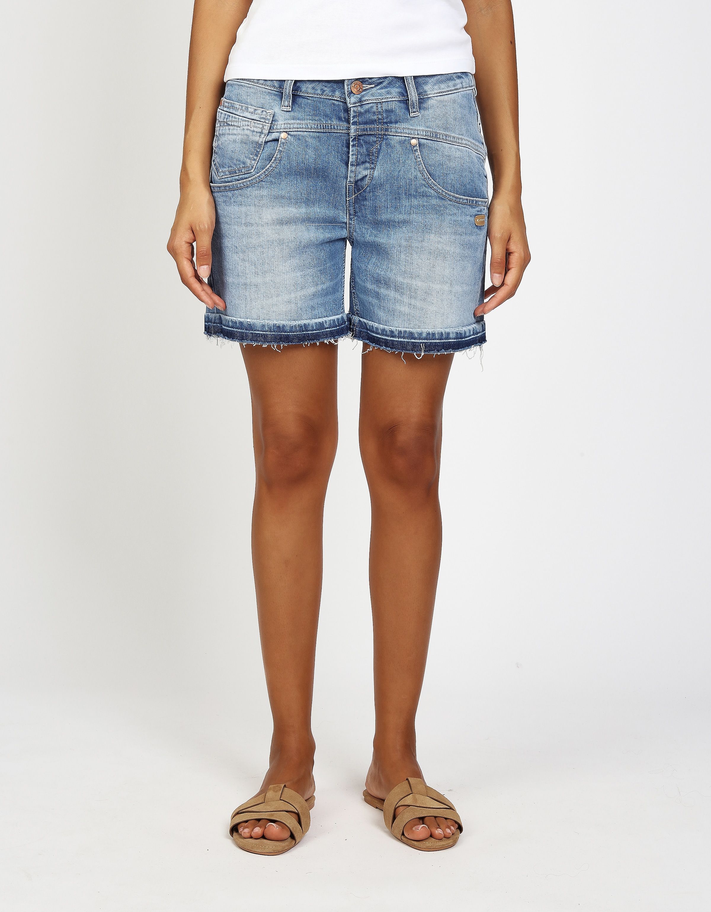 Image of GANG Jeansshorts "94BO SHORTS" im Loose Fit, mit Rundpasse