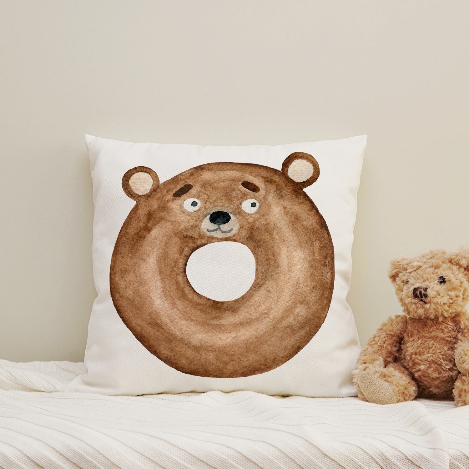 Image of queence Dekokissen "Bären Donut" Kissenhülle mit HD Premium Druck, geruchsneutral, 40x40cm