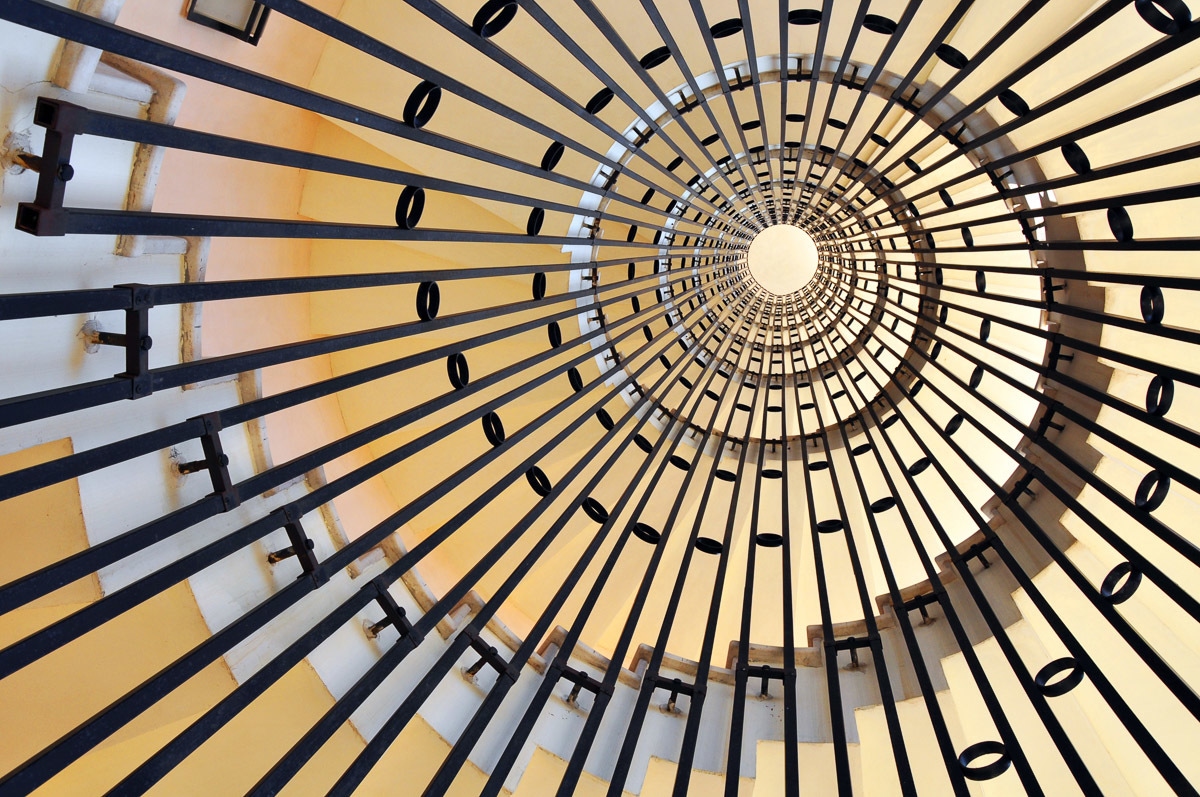 Image of Papermoon Fototapete "Wendeltreppe"