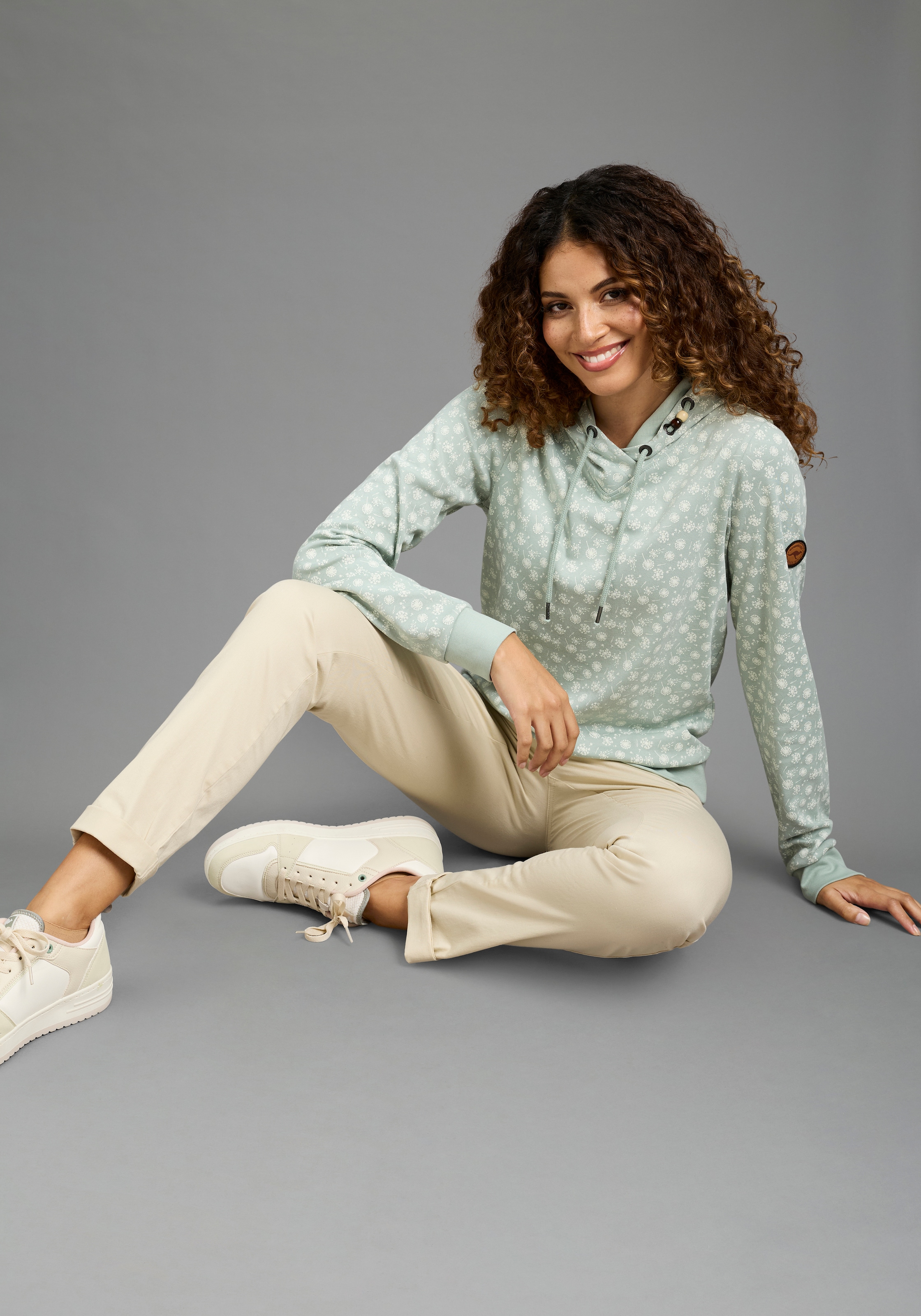 KangaROOS Sweat à capuche , avec capuche et cordon, en coton, coupe confortable

