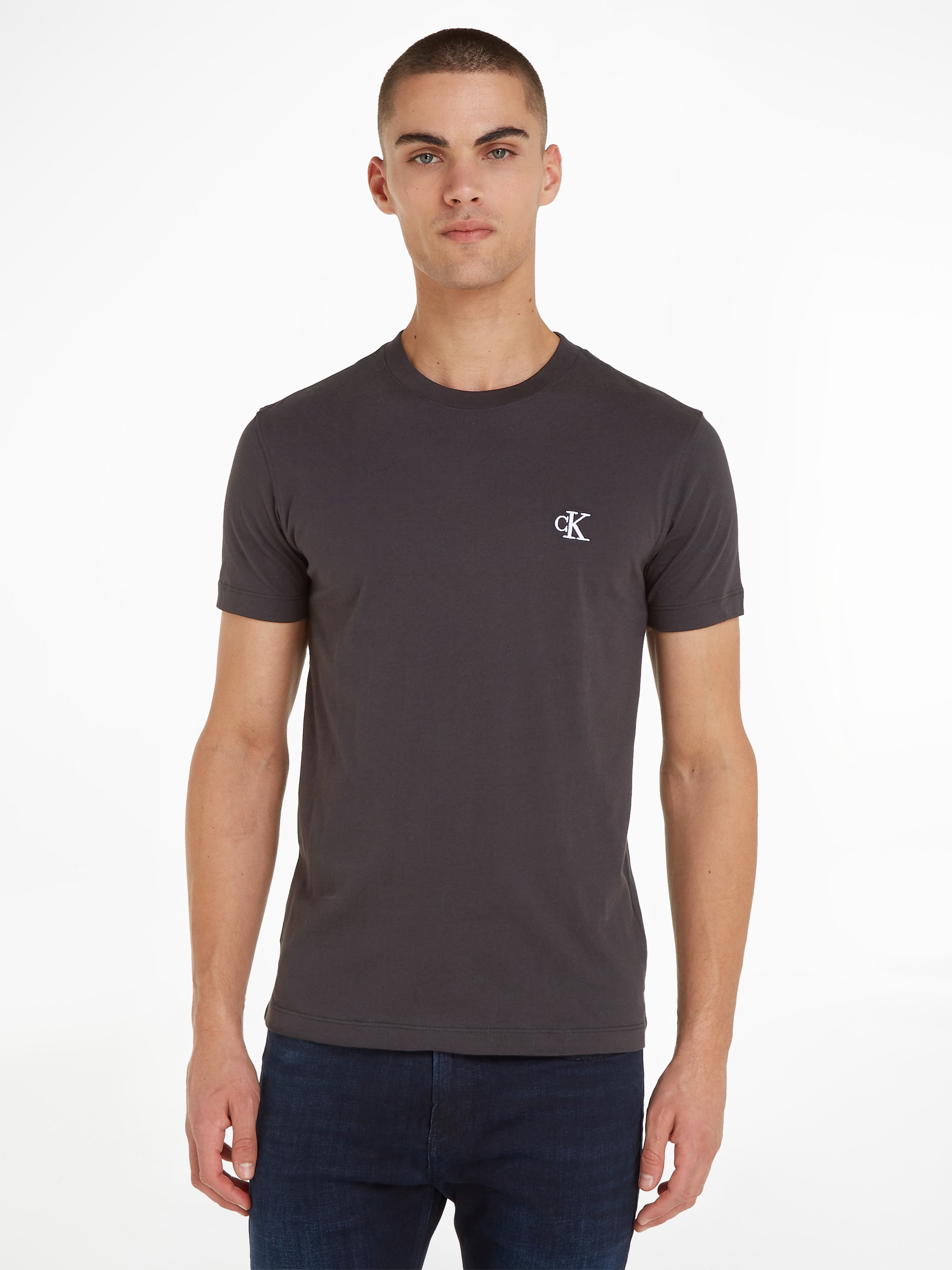 T-Shirt »CK ESSENTIAL SLIM TEE«, mit Logo-Stickerei