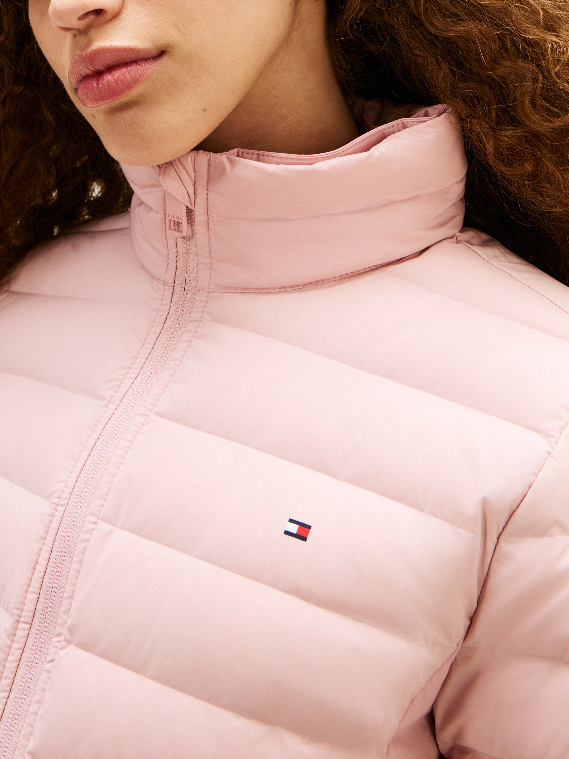 Tommy Hilfiger Steppjacke »STRETCH NYLON LW DOWN JACKET« mit Kapuze