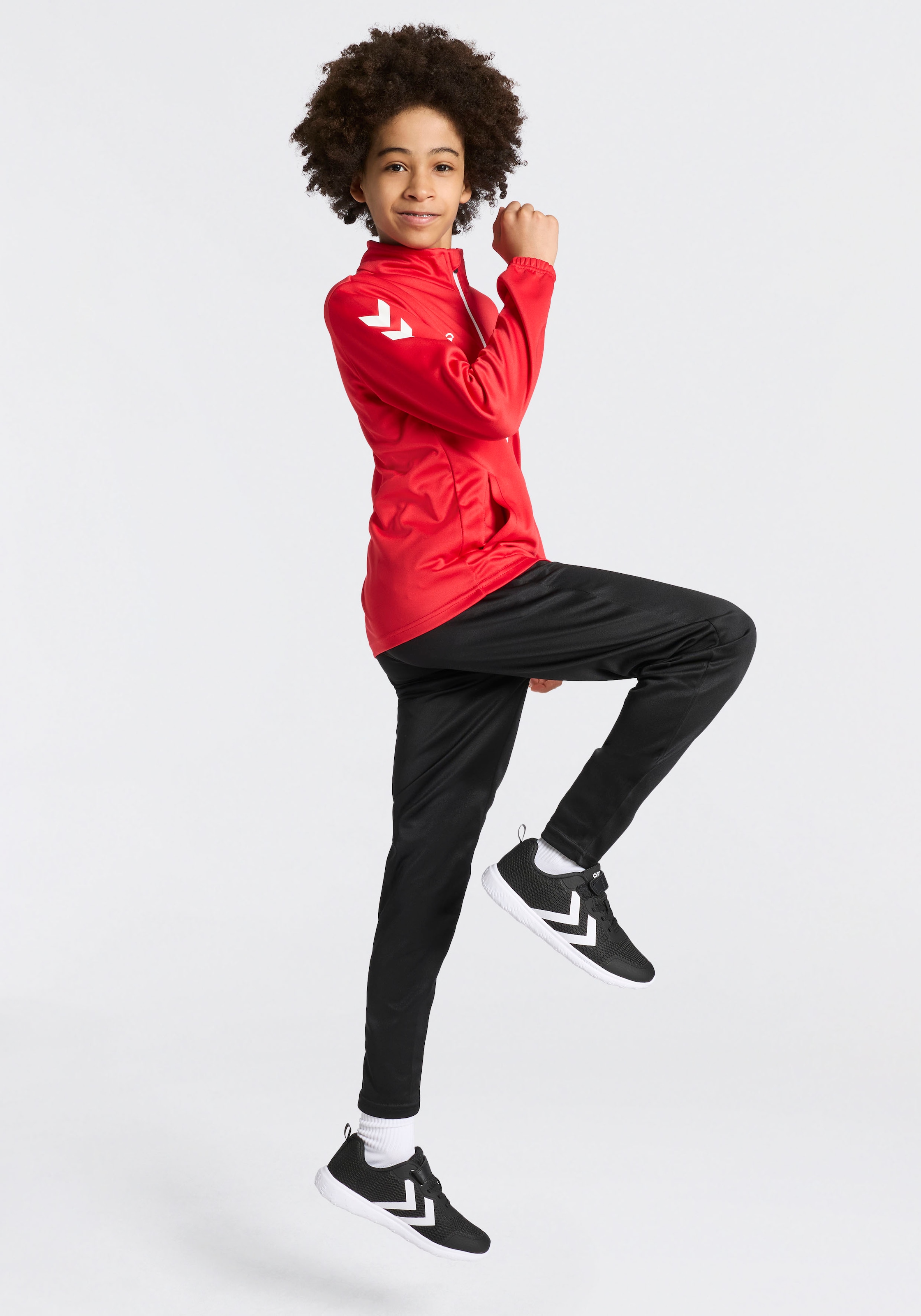 Image of hummel Trainingsanzug "HMLLOGO SUIT KIDS" 2 Stk. 2-teiliges Set, mit Reissverschluss, pflegeleicht, aus Polyester