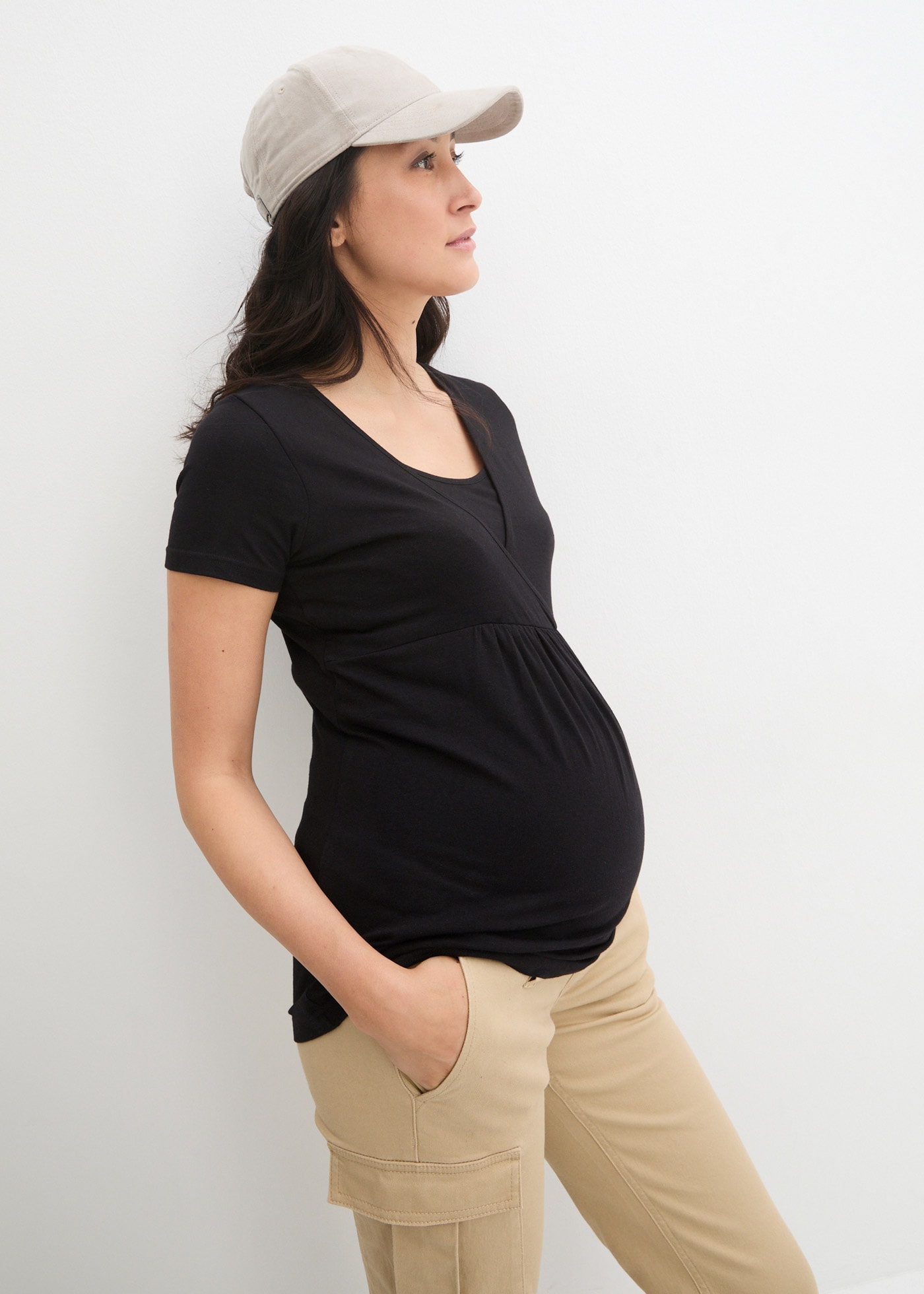 bonprix »2-in-1 Umstands- und Stillshirts (2er Pack?)« Paquet, 2 cuis coupe près du corps, avec coupe portefeuille