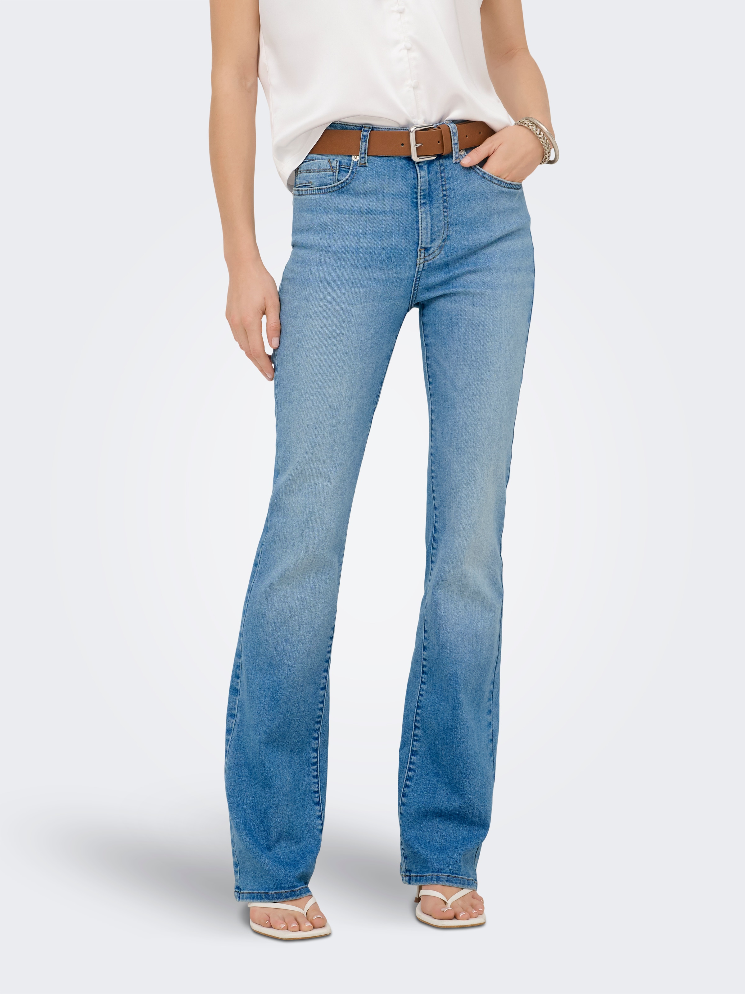 Image of ONLY Bootcut-Jeans "ONLRAYNA HW SLM FLARED DNM REA281" Baumwollmischung, high waist