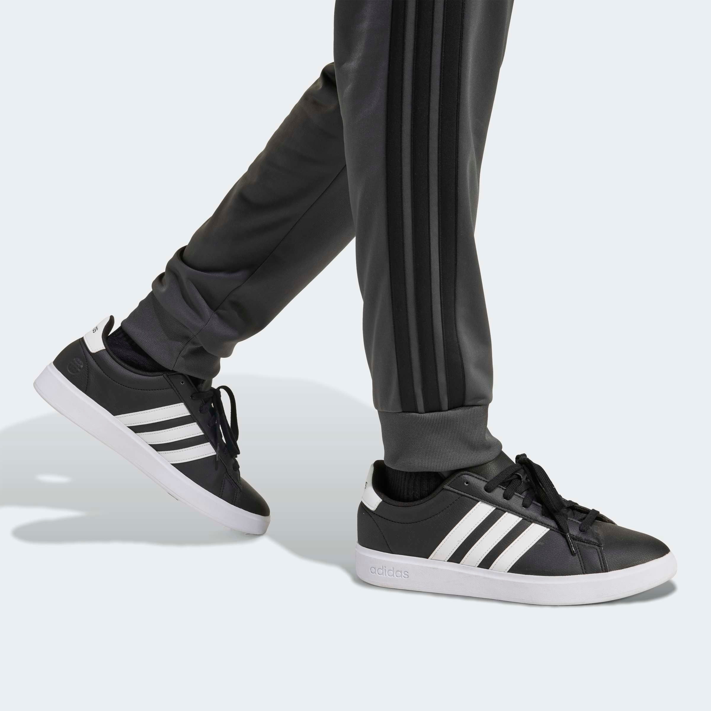 adidas Sportswear Trainingsanzug »M 3S TR TT TS« 2 tlg. für Laufen und sportliche Aktivitäten, zweiteiliges Set