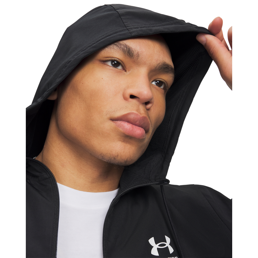 Under Armour® Windbreaker »UA RIVAL WVN WINDBREAKER« windabweisend, aus Polyester, mit Reissverschluss, normale Länge