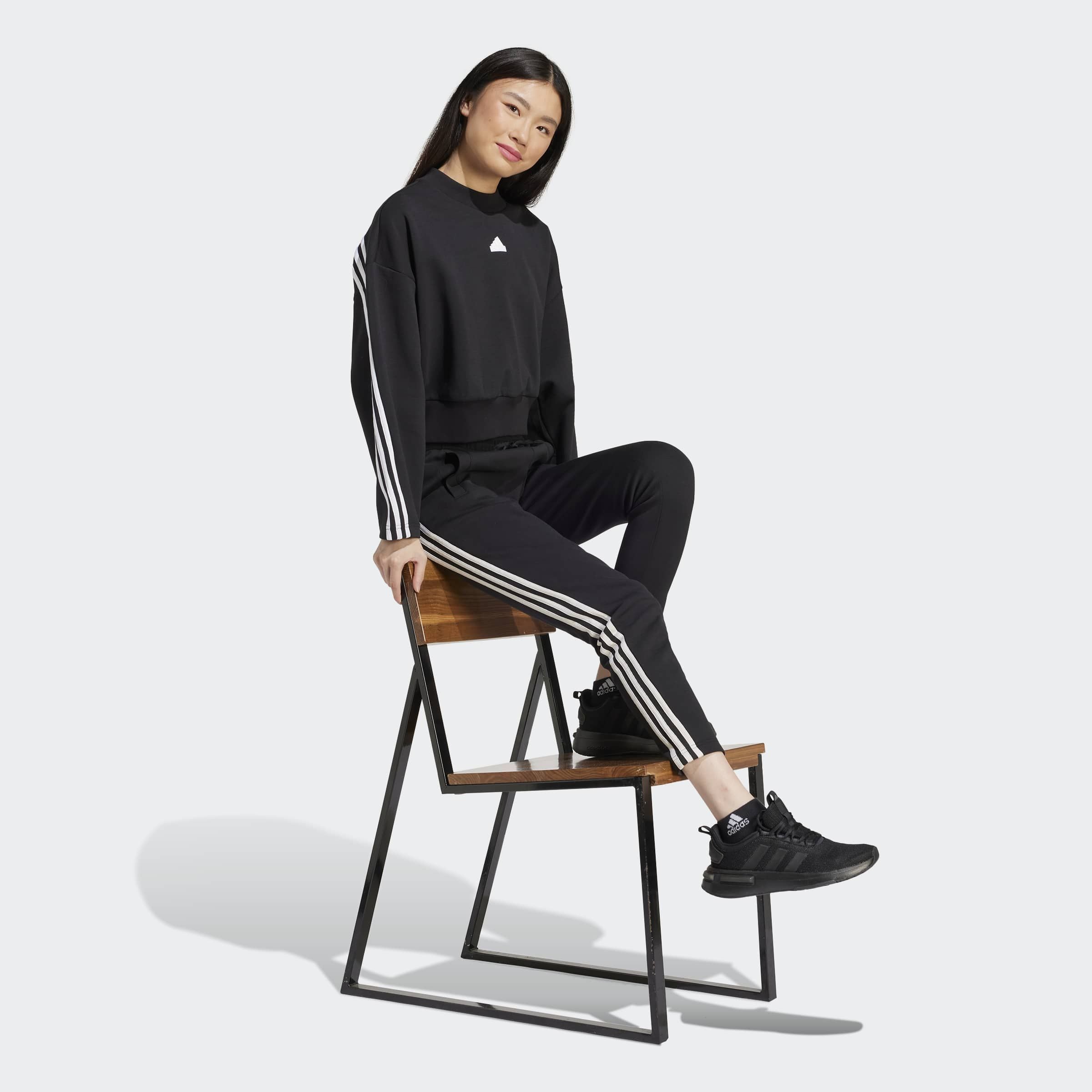 adidas Sportswear Sweatshirt »W FI 3S SWT«