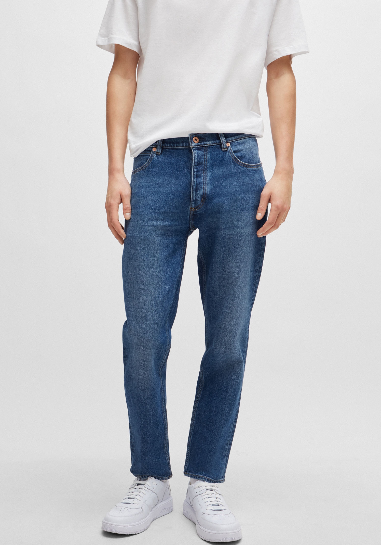 HUGO Blue Tapered-fit-Jeans »Brody«, mit Stone-washed-Finish