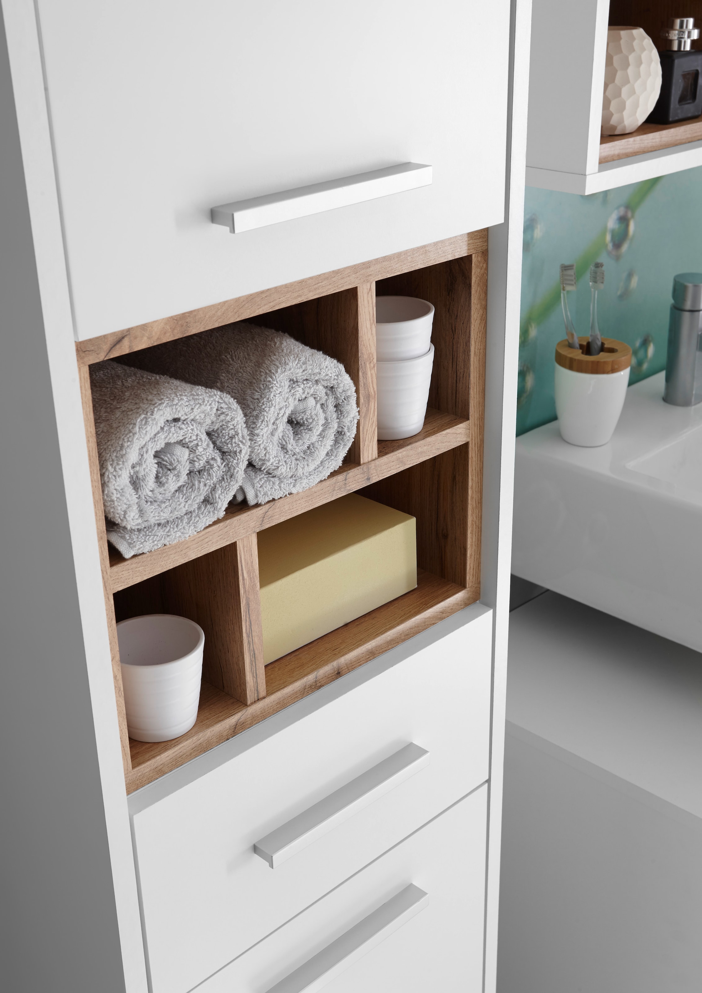 BASIC by Balculina Armoire haute »Mila, Badezimmerschrank BxHxT 38x190x30 cm« 1 cuis tlg. largeur 38cm, porte montable à gauche/droite, FSC-Mix 70%