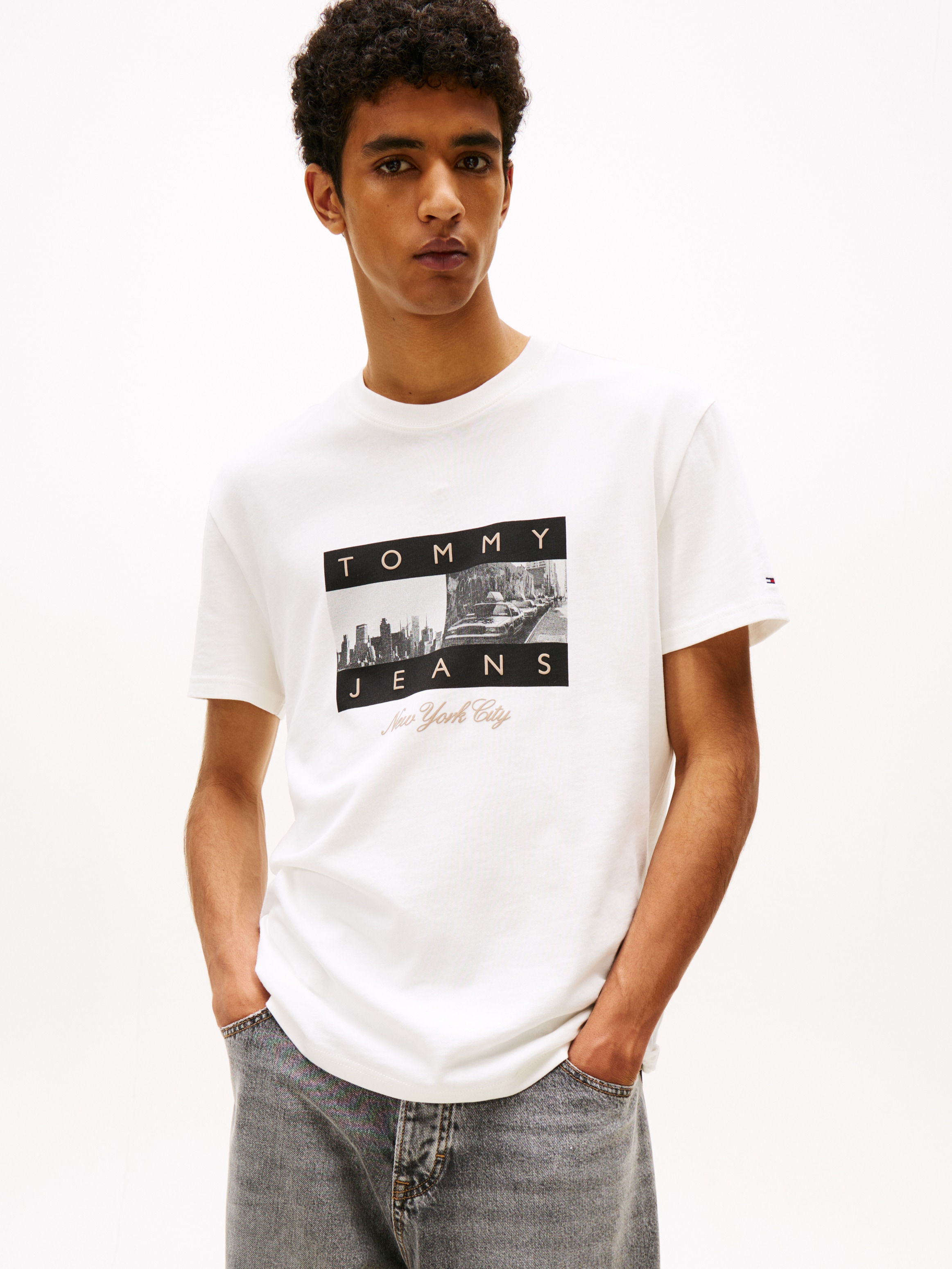 Image of Tommy Jeans T-Shirt "TJM PHOTO FLAG" Jersey, mit Fotoprint, regular fit, Rundhals