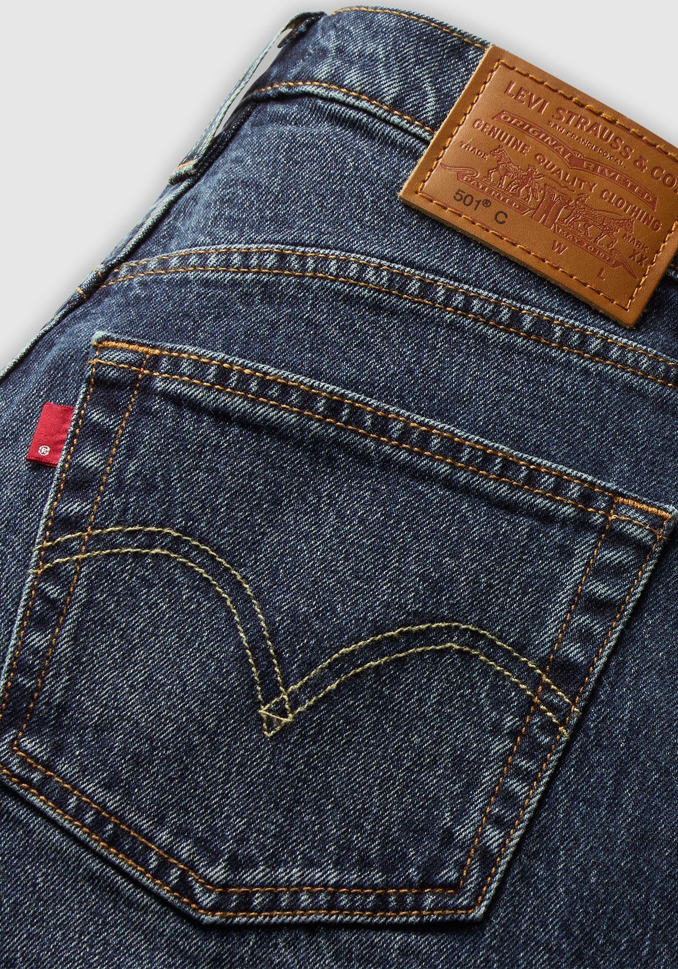 Levi's® Stretch-Jeans »LV Jeans 501 CURVE BLACKS«, mit gerader Beinform