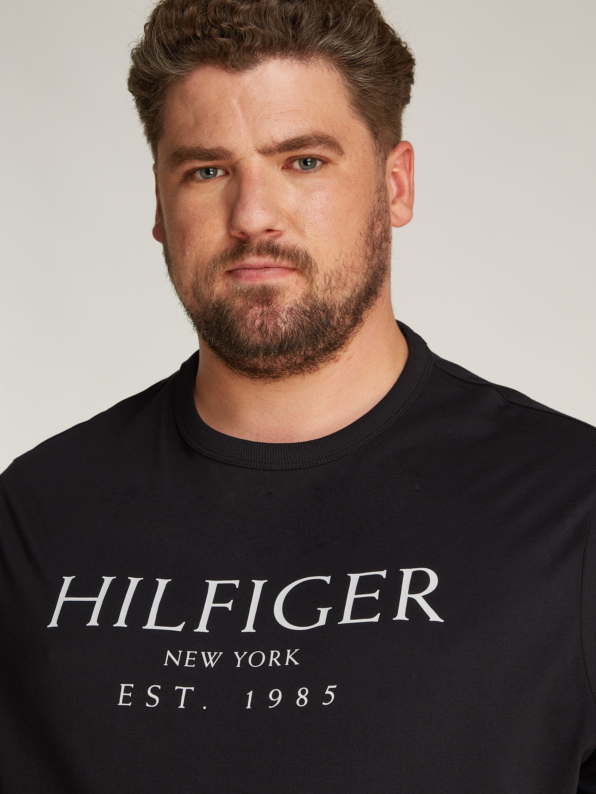 Tommy Hilfiger Big & Tall Longsleeve »BT-BIG HILFIGER LS TEE-B«, mit grossem Print