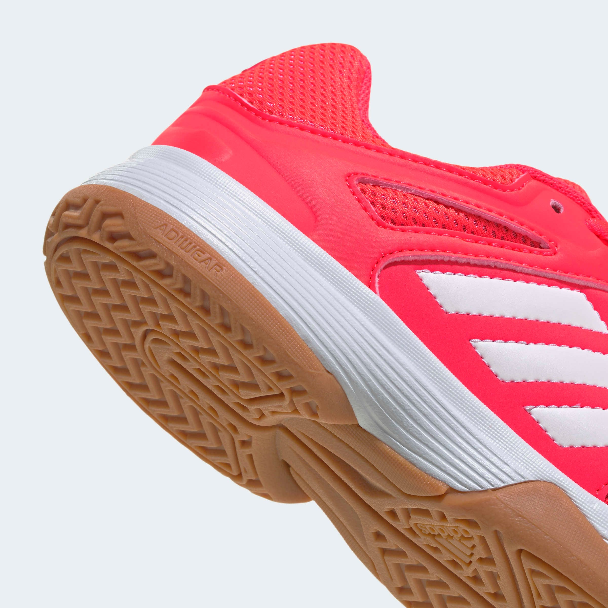 adidas Performance Hallenschuh »SPEEDCOURT IN  KIDS«  geeignet für jeden Hallensport, Indoorschuhe für Kinder & Jugendliche