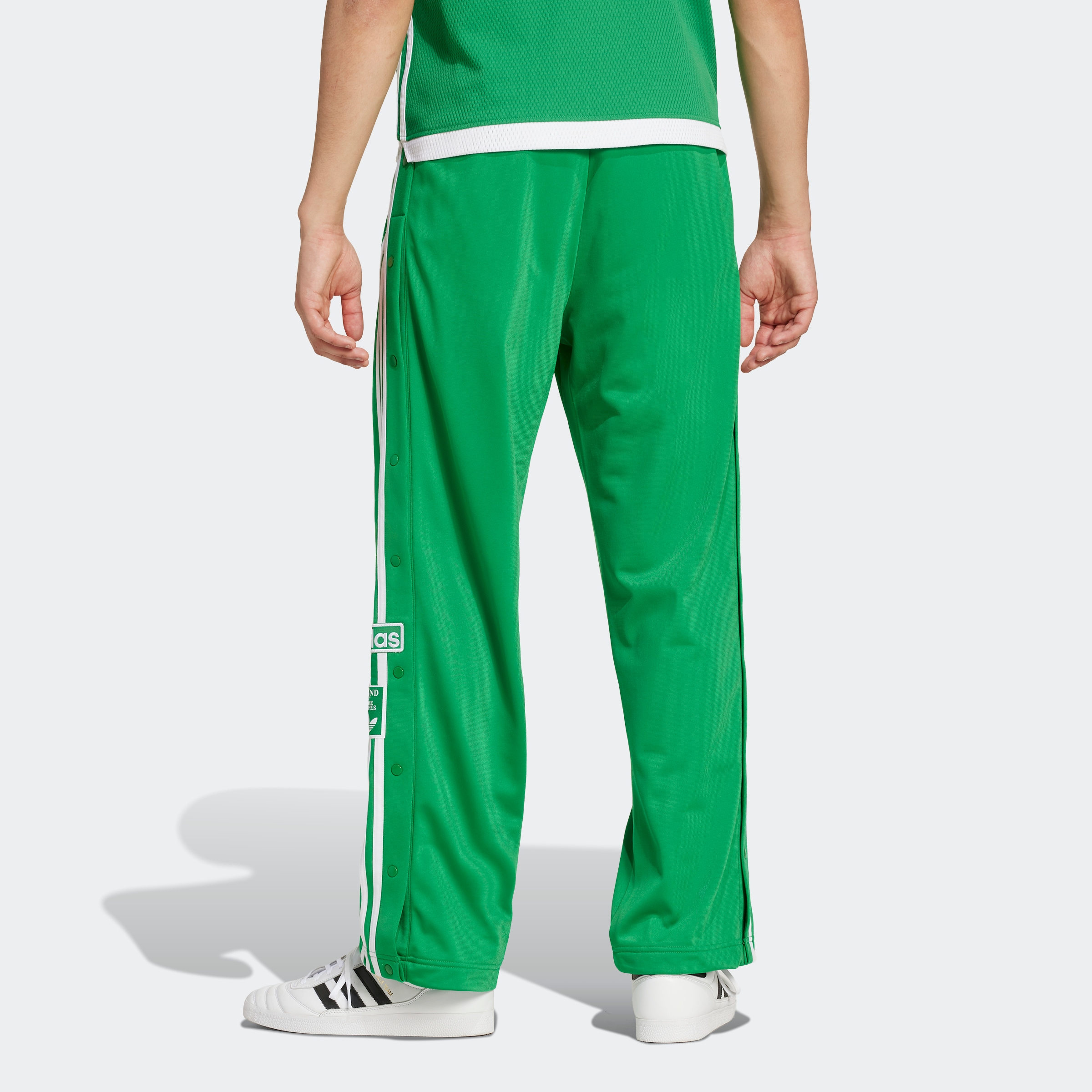 adidas Originals Sporthose »ADIBREAK«, (1 tlg.), Knopfleiste am Bein, Knopfhose