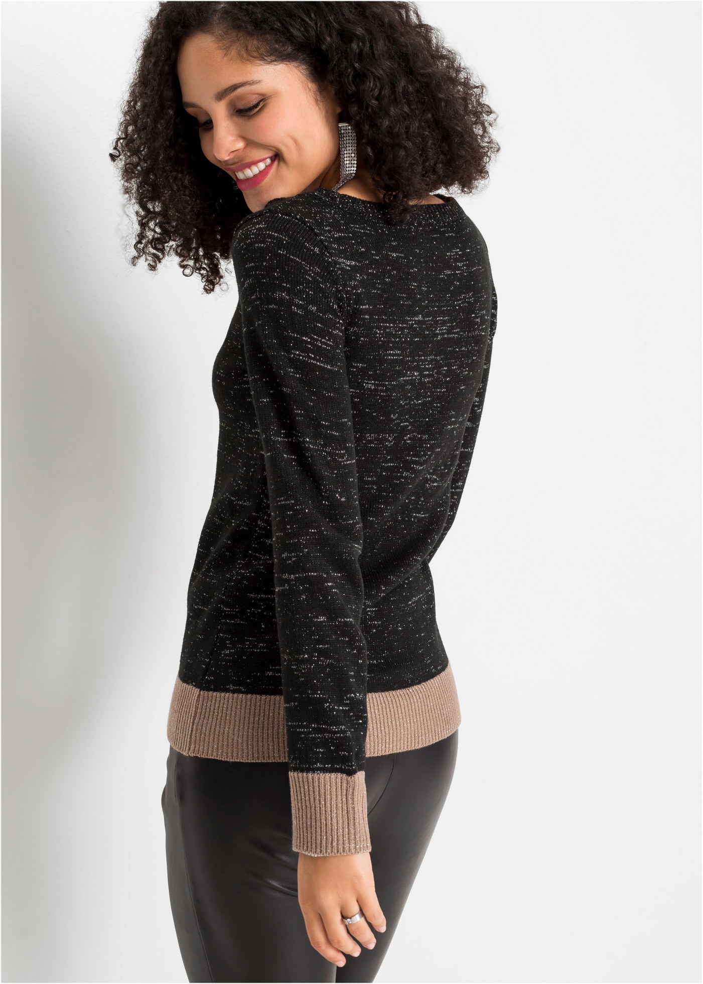 bonprix Strickpullover mit metallisierten Fasern, mit Cut-Out und dekorativer Schleife