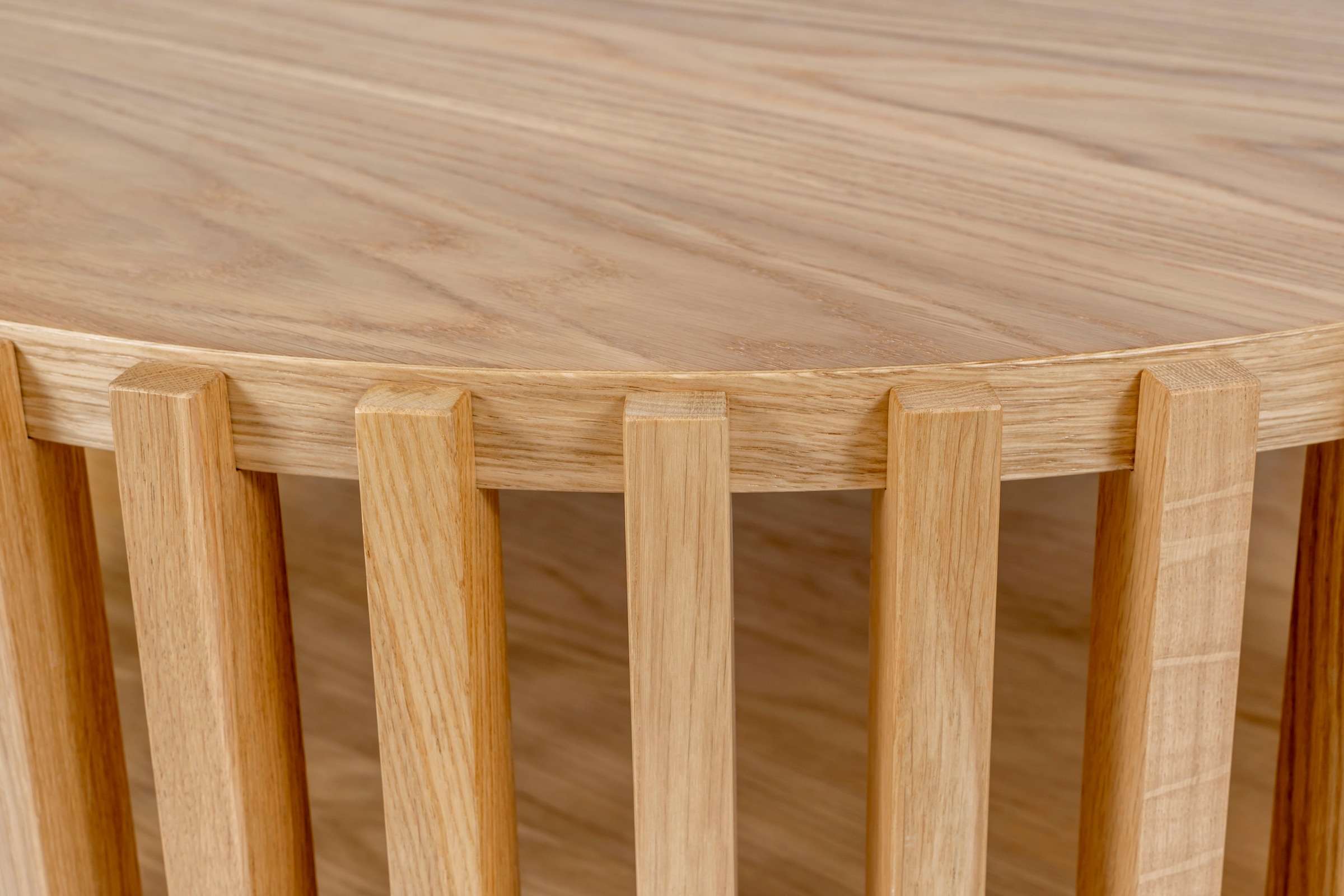 Woodman Couchtisch »Drum, Breite/Tiefe/Höhe: 83/83/42 cm«, Holzfurnier aus Eiche, Sprossen aus massiver Eiche