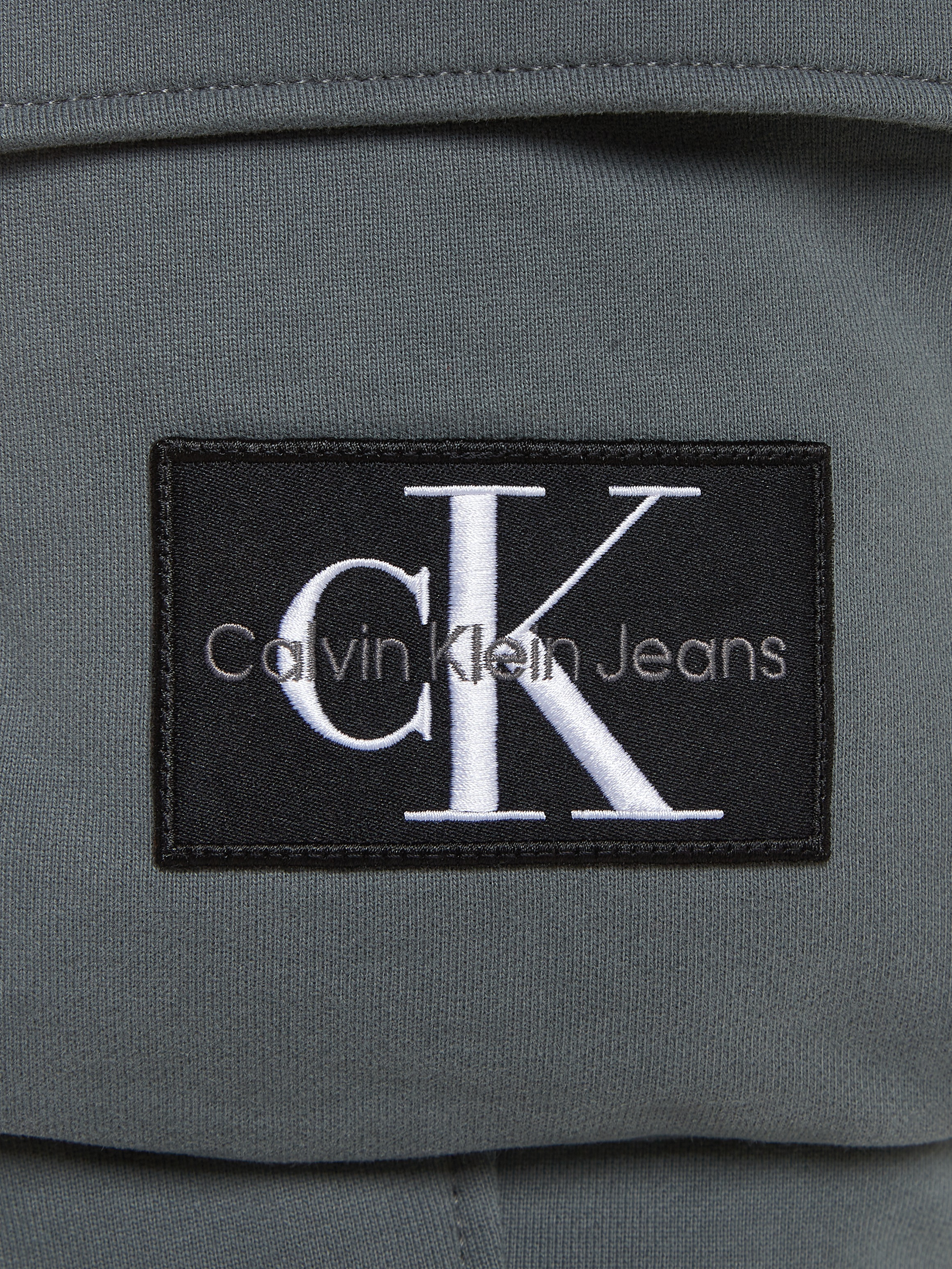 Calvin Klein Jeans Sweatshorts »MONOLOGO BADGE SHORT«, mit Logostickerei