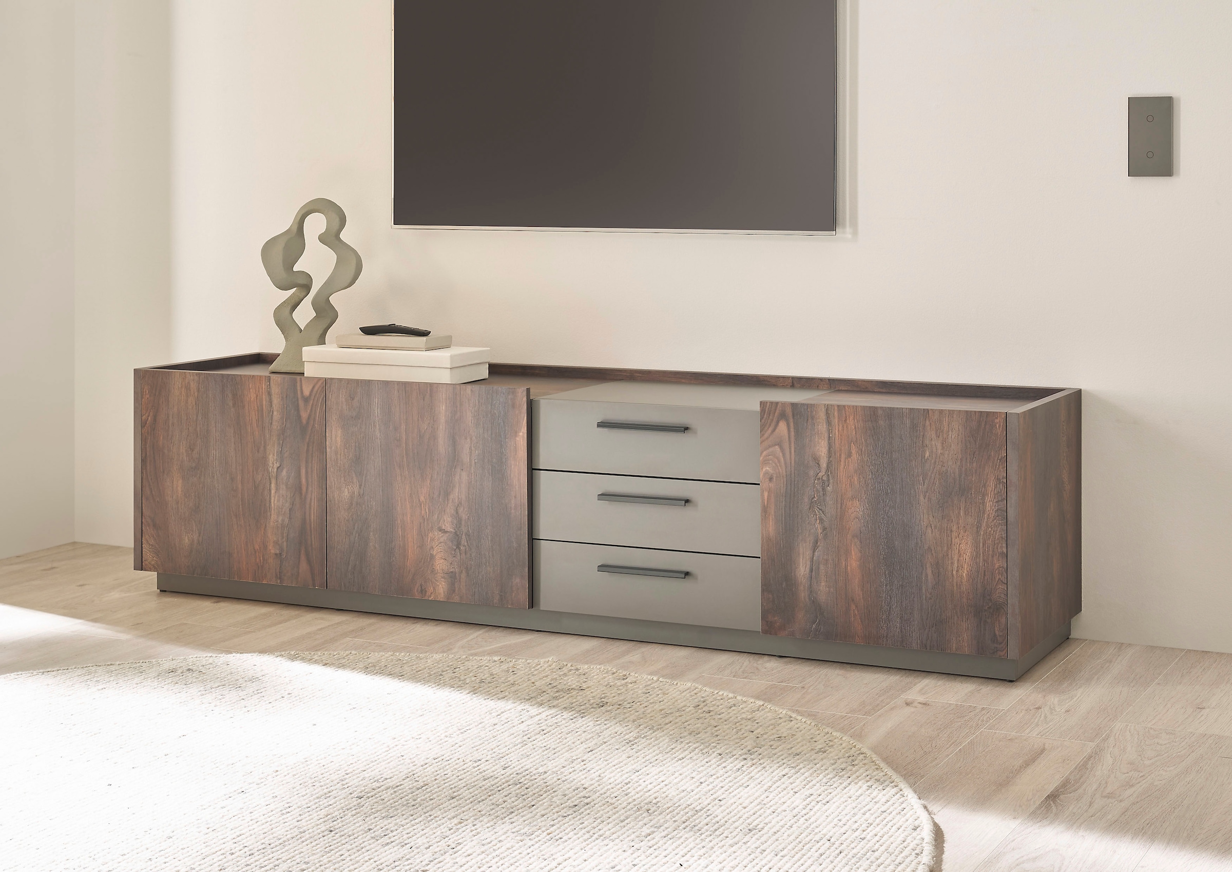Image of Home affaire Lowboard "LARGO" mit Soft-Close-Funktion, Breite ca. 200 cm