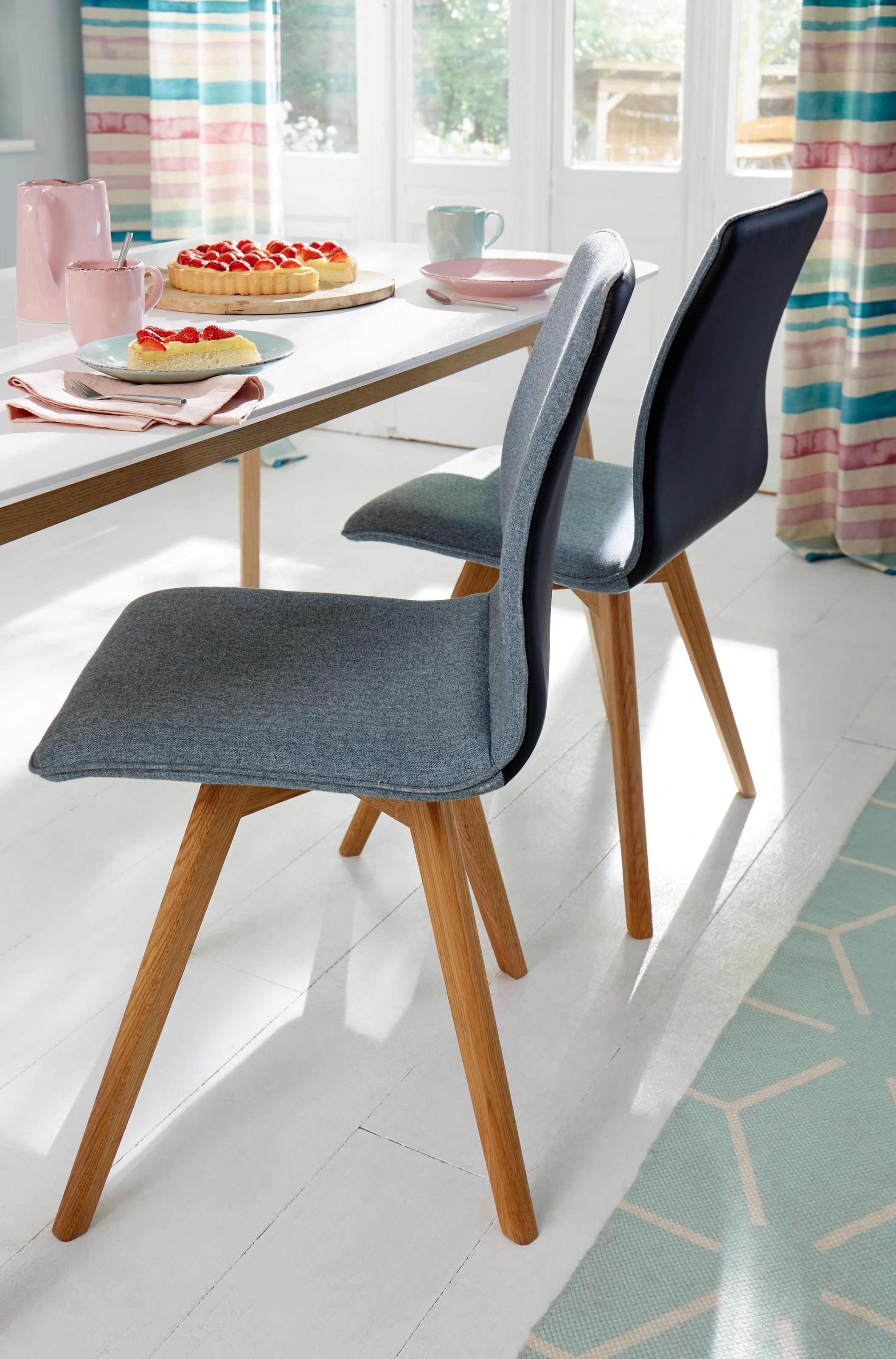 Image of Guido Maria Kretschmer Home&Living 4-Fussstuhl »Dalea«, (Set), 4 St., Webstoff-Kunstleder, im 2er, 4er oder 6er-Set bei Ackermann Versand Schweiz