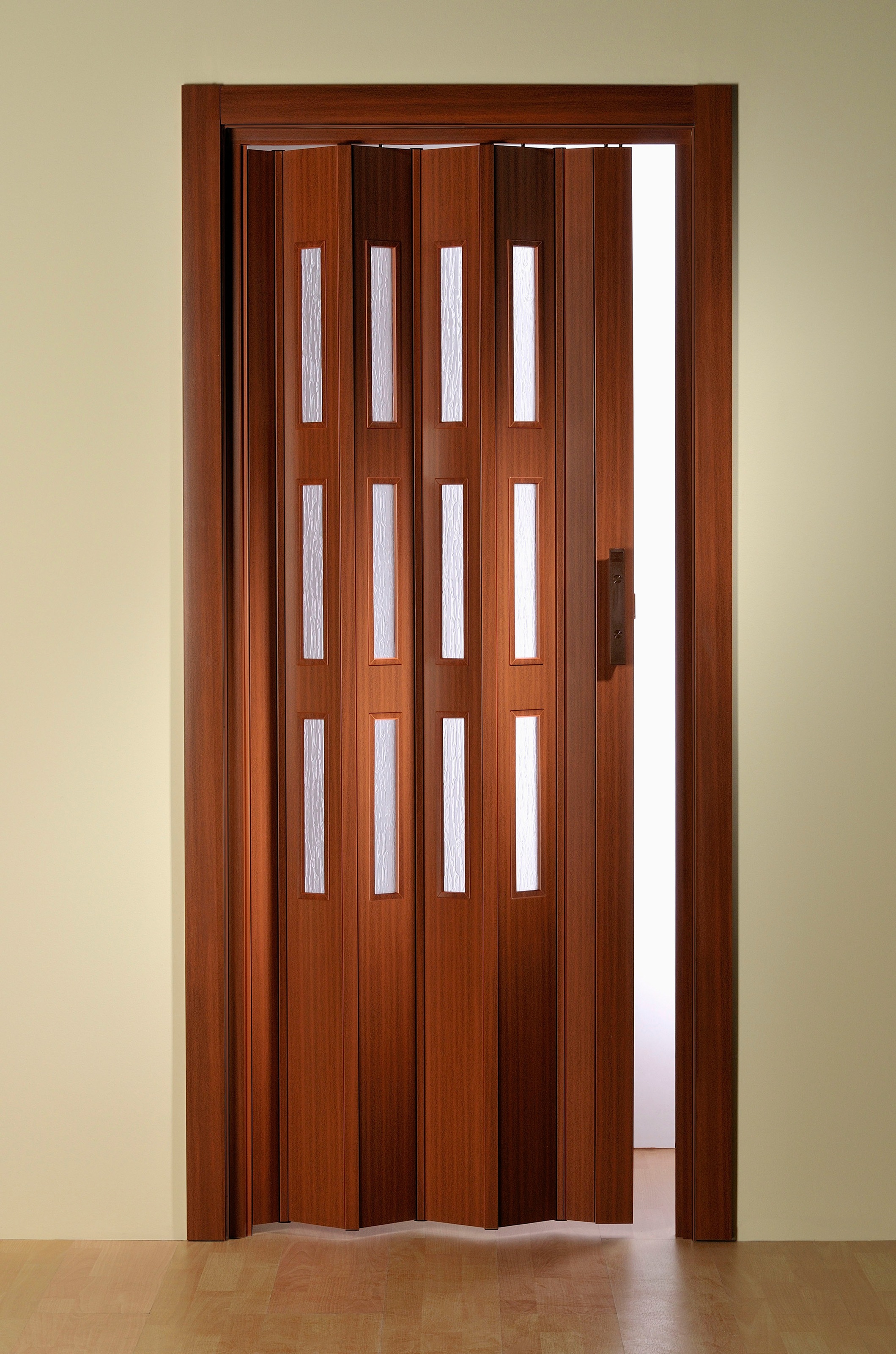 Image of Forte Falttür, Höhe nach Mass, Mahagoni mit Fenstern in Riffelstruktur bei Ackermann Versand Schweiz