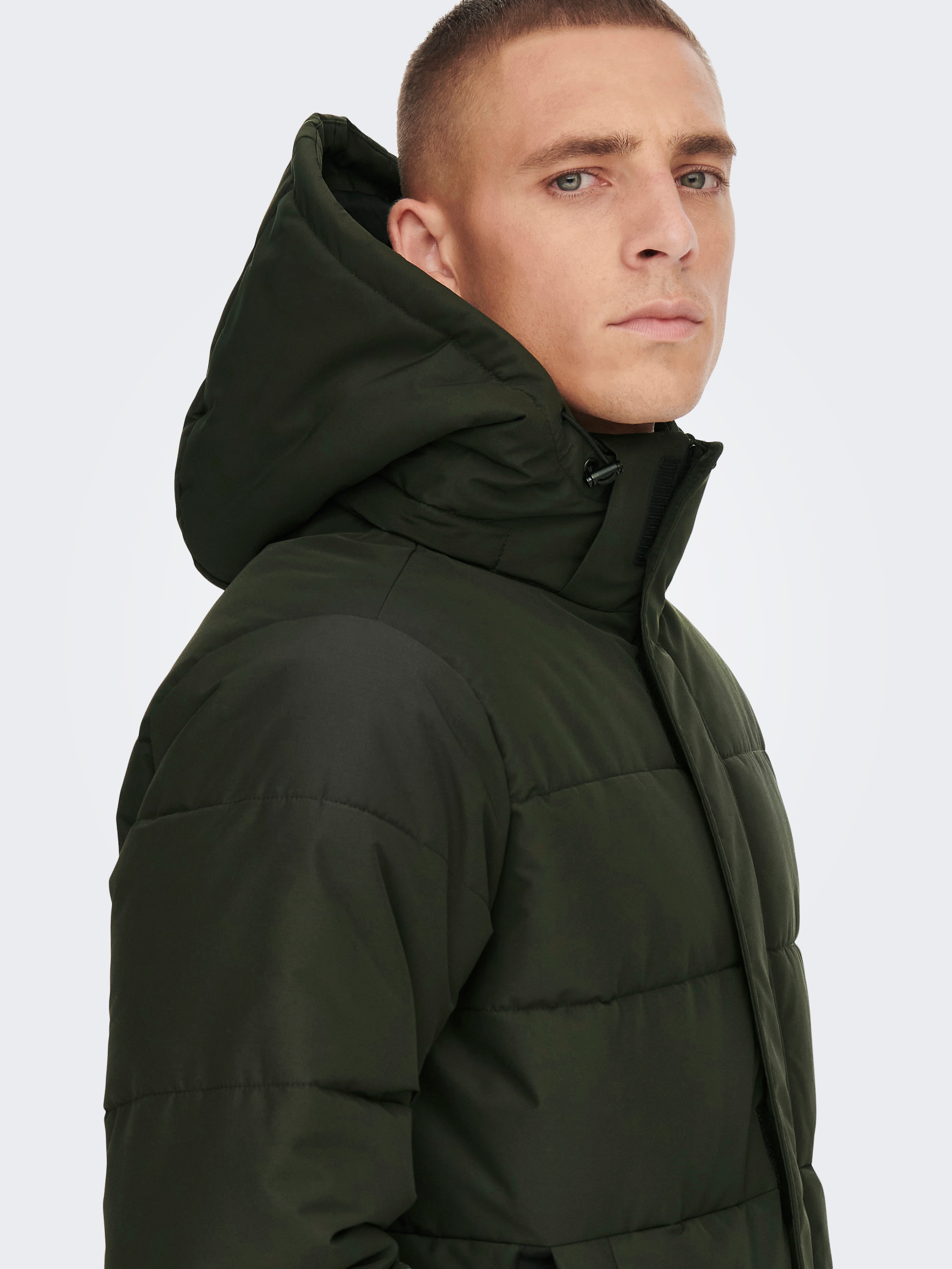 ONLY & SONS Veste matelassée »ONSCARL LIFE LONG QUILTED COAT NOOS OTW« mit Kapuze