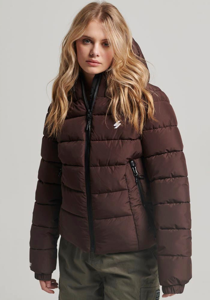 Superdry Steppjacke »HOODED SPIRIT SPORTS PUFFER«, mit Kapuze, aus wasserabweisendem Material