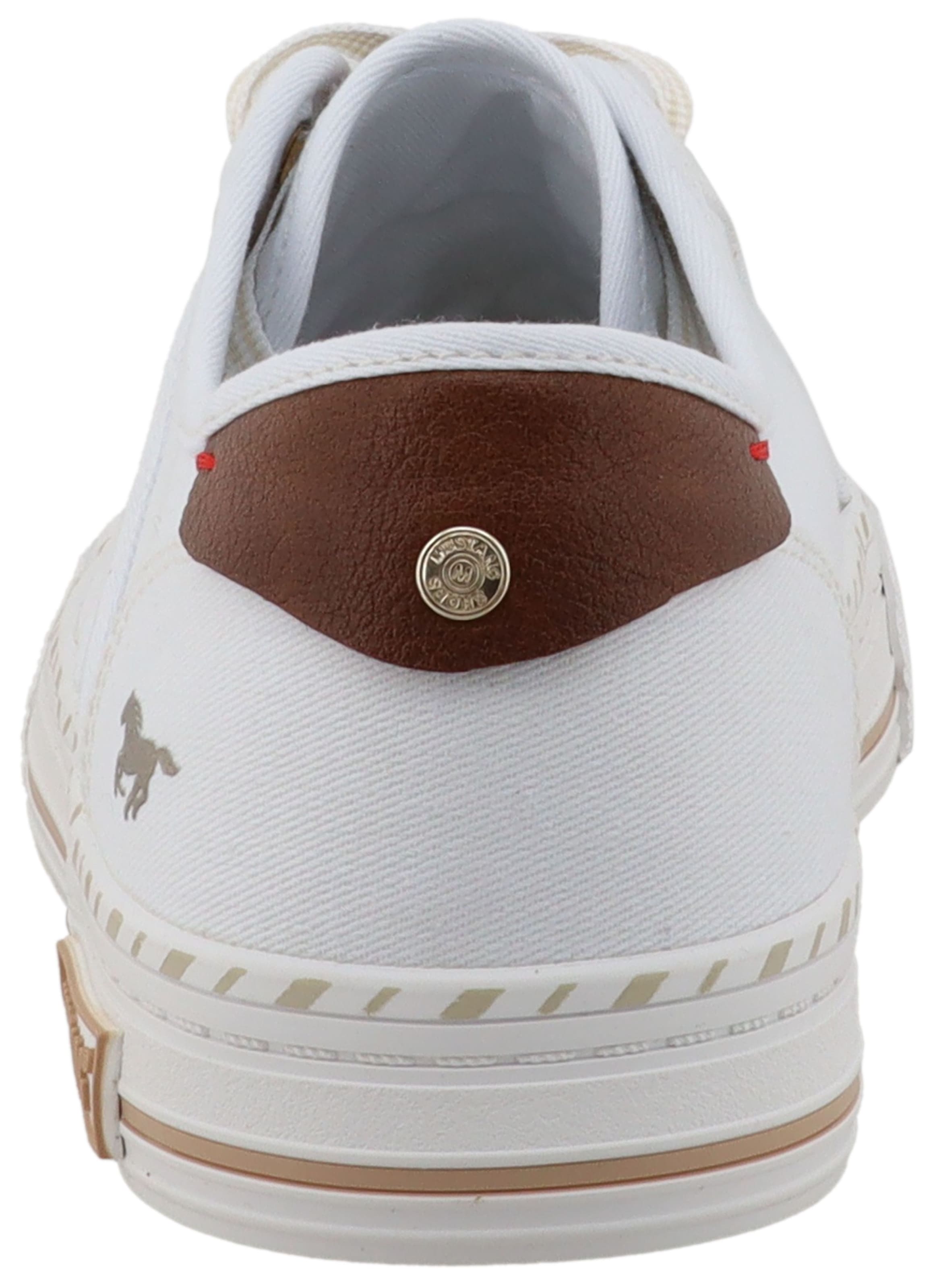 Mustang Shoes Slip-On Sneaker »Magdalena«  Slipper, Halbschuh mit Kontrastbesatz und Logoschriftzügen