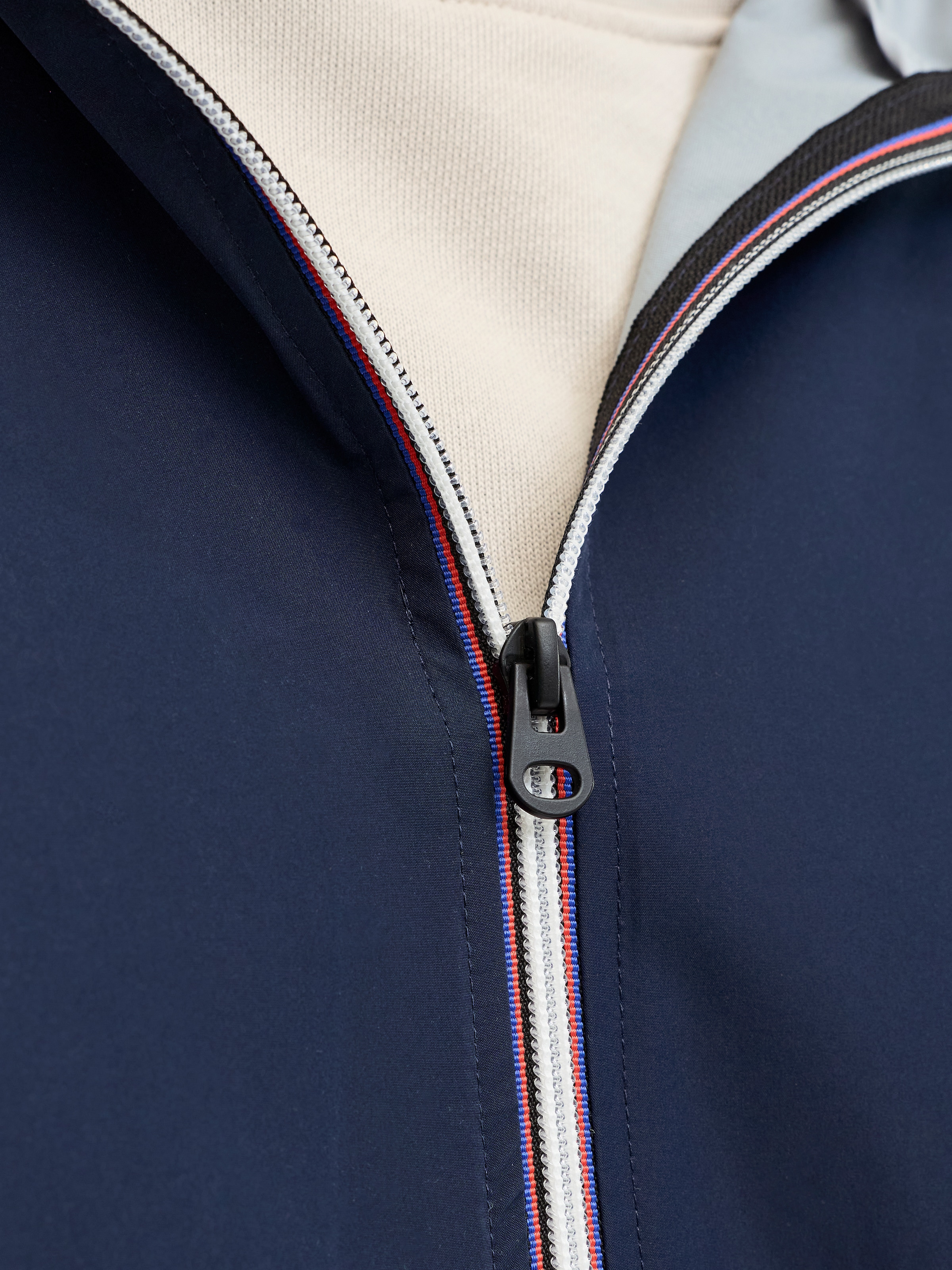 Jack & Jones PlusSize Blouson »JJJAKE LIGHT JACKET PLS« mit Kapuze