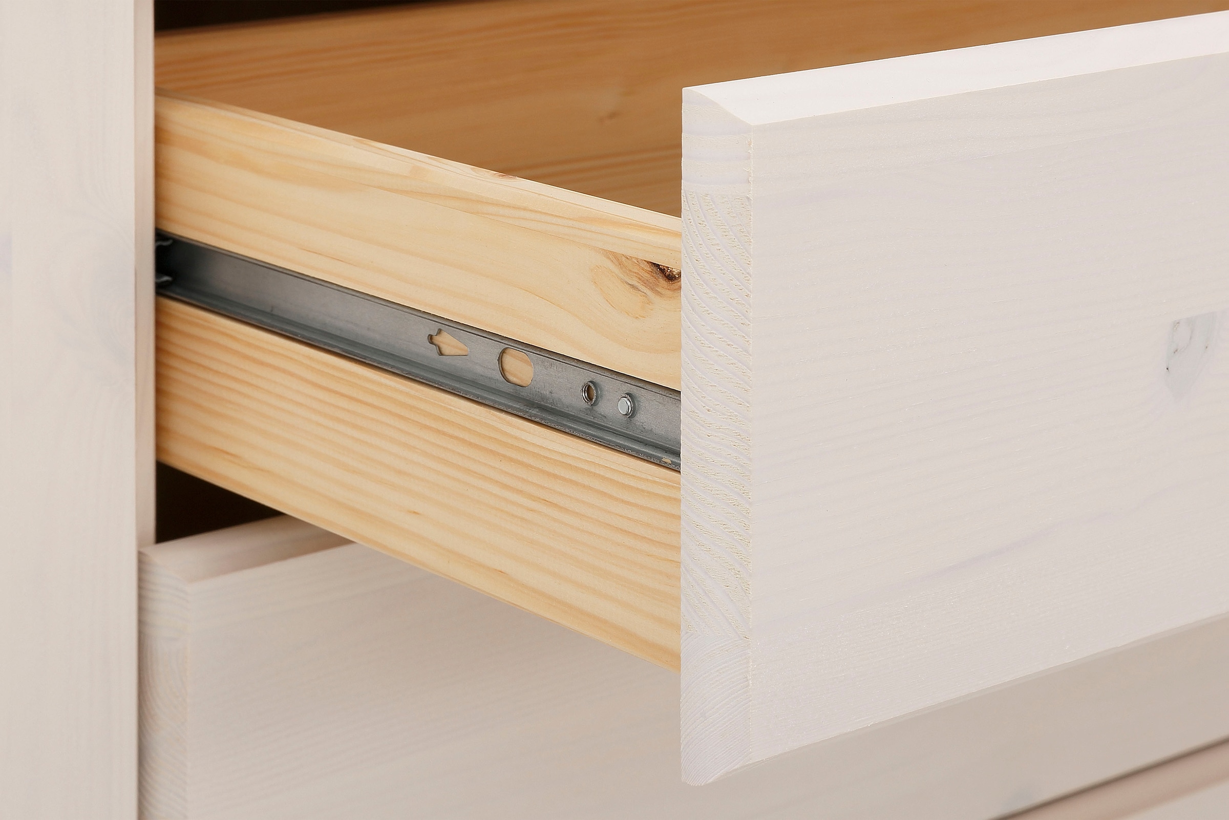 Home affaire Wäscheschrank »Minik« aus schönem massivem Kiefernholz, in unterschiedlichen Farbvarianten