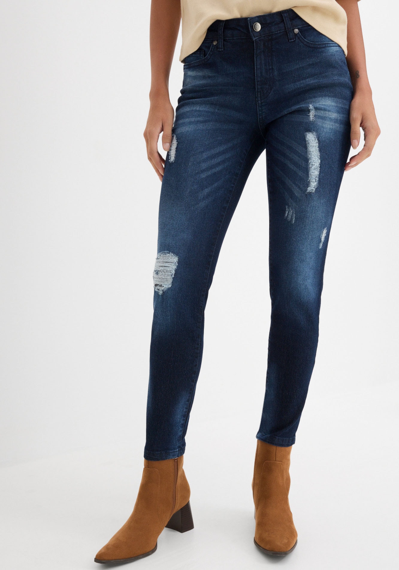 Image of bonprix Skinny-fit-Jeans 1 tlg. Skinny-fit, mit Destroy-Effekten, in vielen Grössen erhältlich