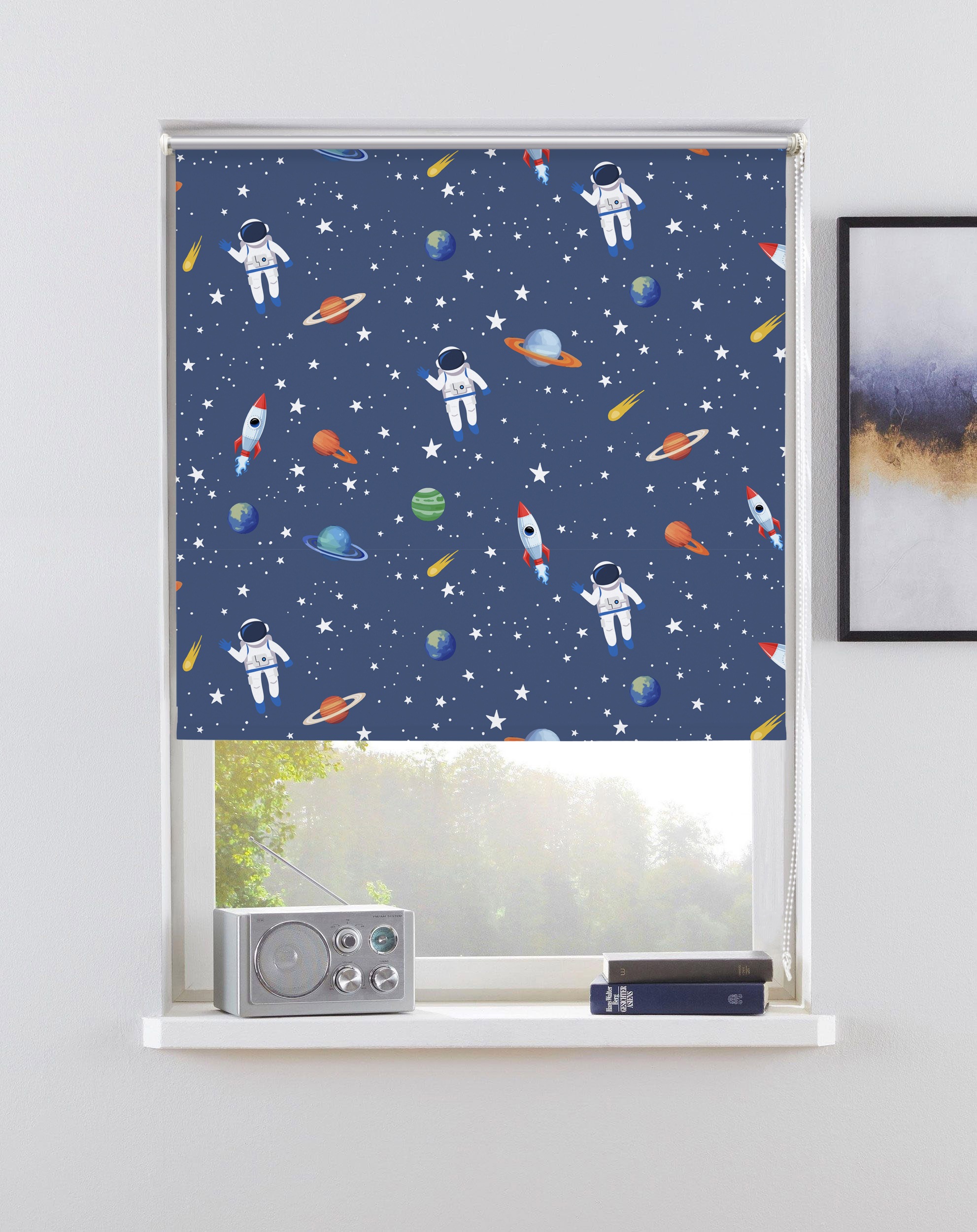 Image of GOODproduct Rollo "ASTRONAUT" verdunkelnd Blendschutz Sichtschutz Verdunkelung ohne Bohren freihängend Fixmass, Klemmfix, Astronaut, einseitig bedruckt, Kinderrollo -NEUHEIT