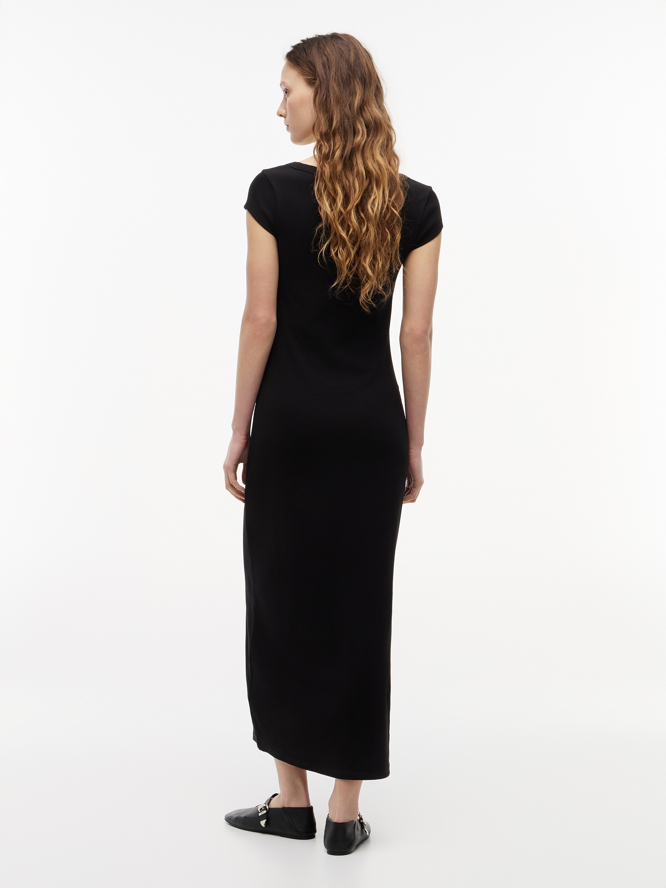 Tommy Jeans Maxikleid »TJW MAXI BADGE DRESS EXT« Baumwollmischung, figurbetont