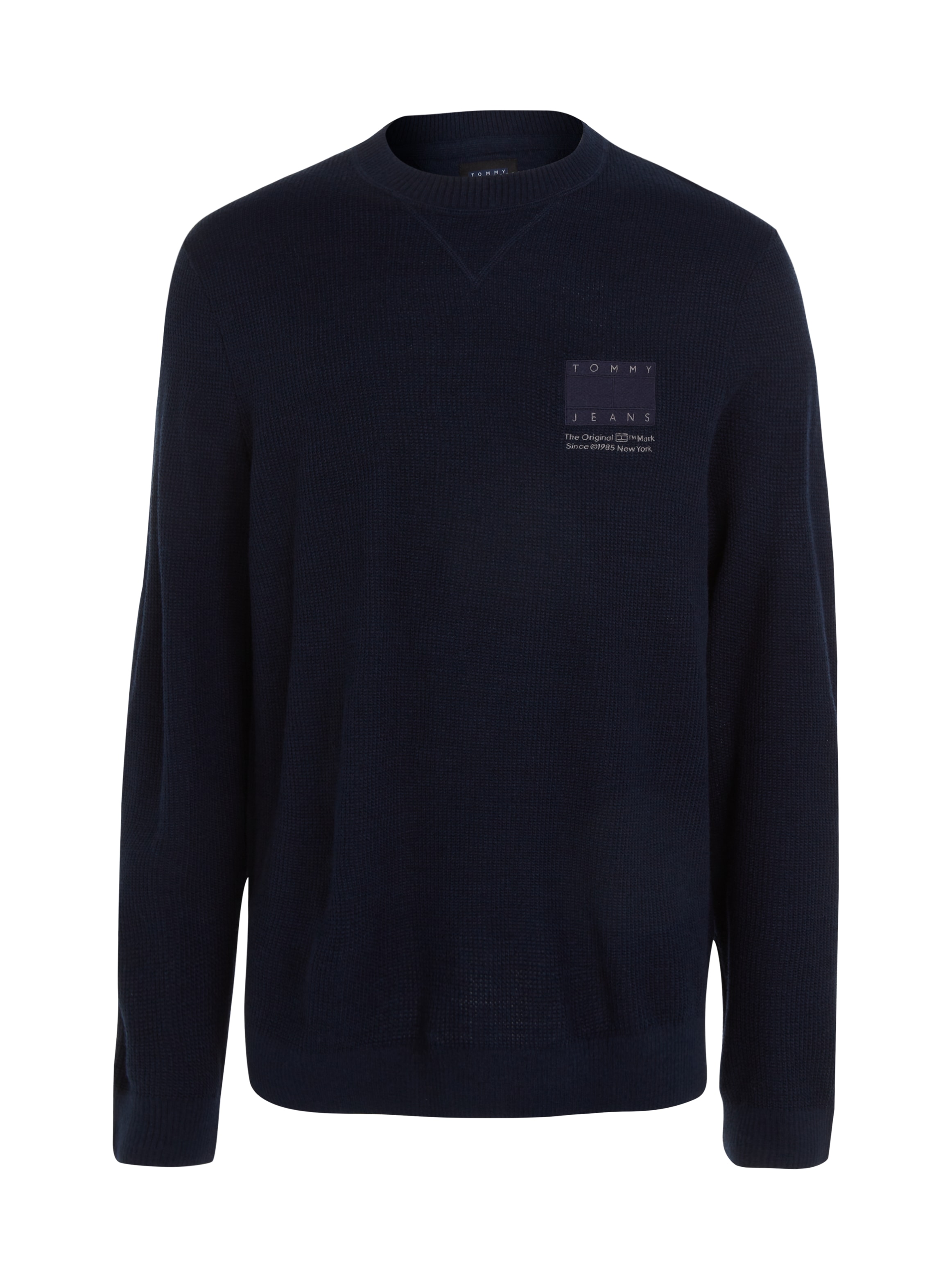 Tommy Jeans Strickpullover »TJM REG STRCT TONAL FLAG SWEATER«, mit Markenlabel auf der Brust