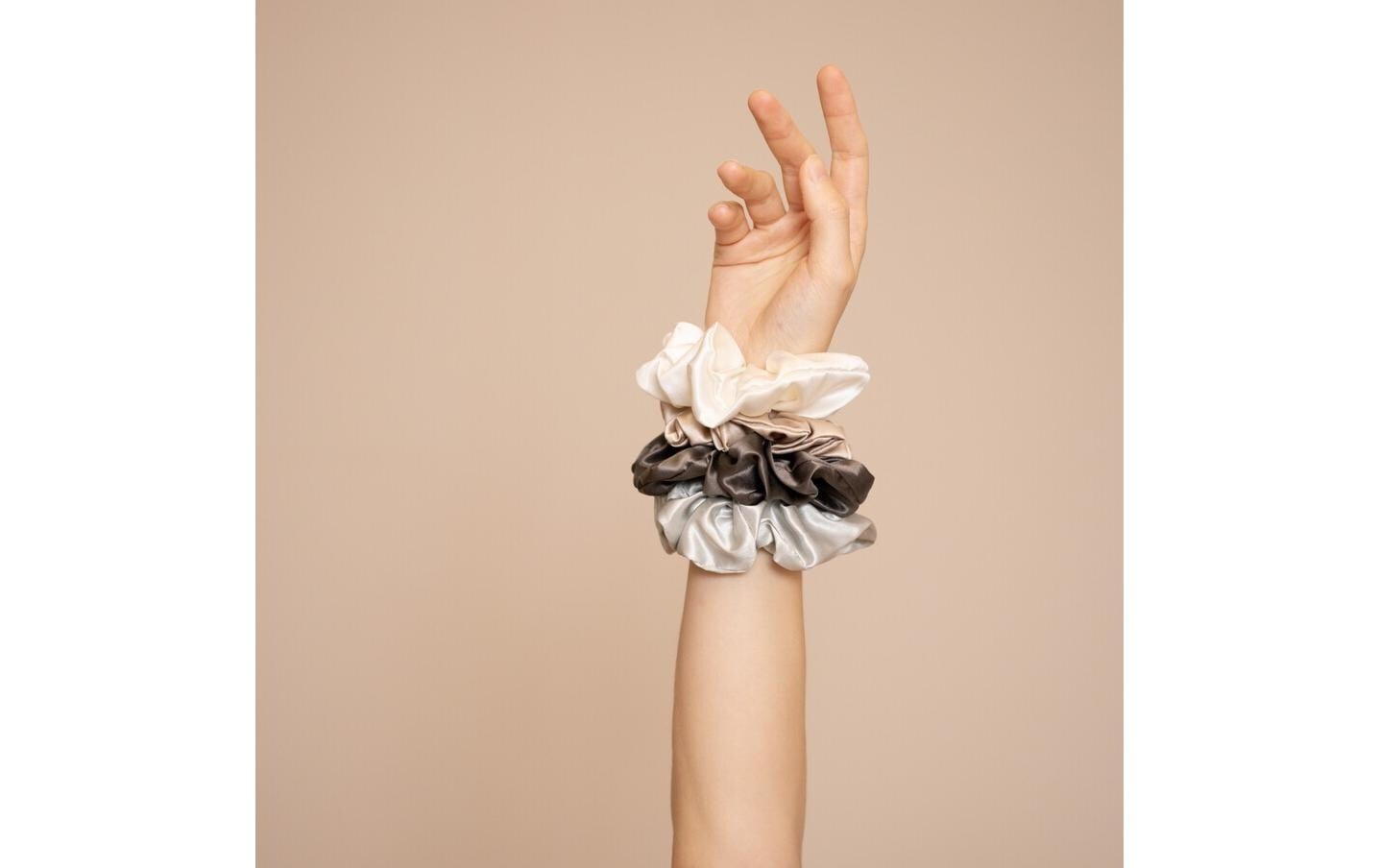   Haargummi »VBEAUTY Seiden Scrunchie – Maulbeerseide«