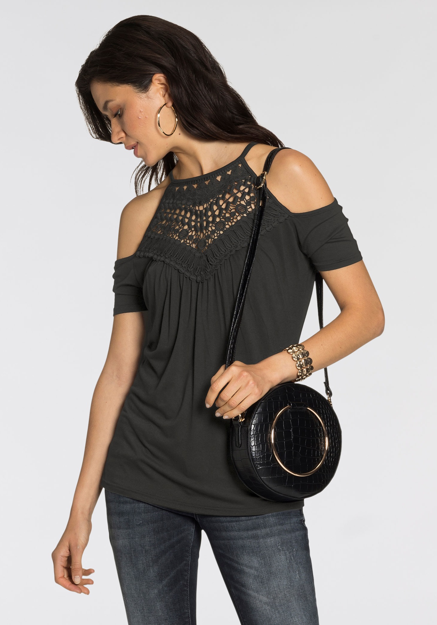 Image of Melrose T-Shirt, mit Crochet-Applikation und Cold-Shoulder bei Ackermann Versand Schweiz