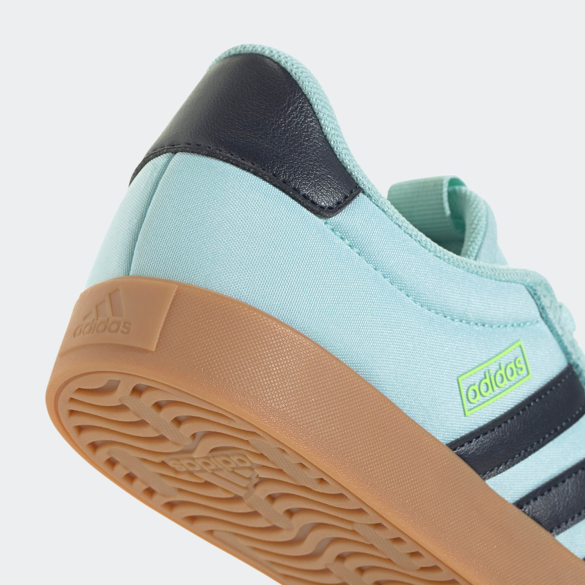 adidas Sportswear Sneaker »VL COURT 3.0«, Design auf den Spuren des adidas Samba