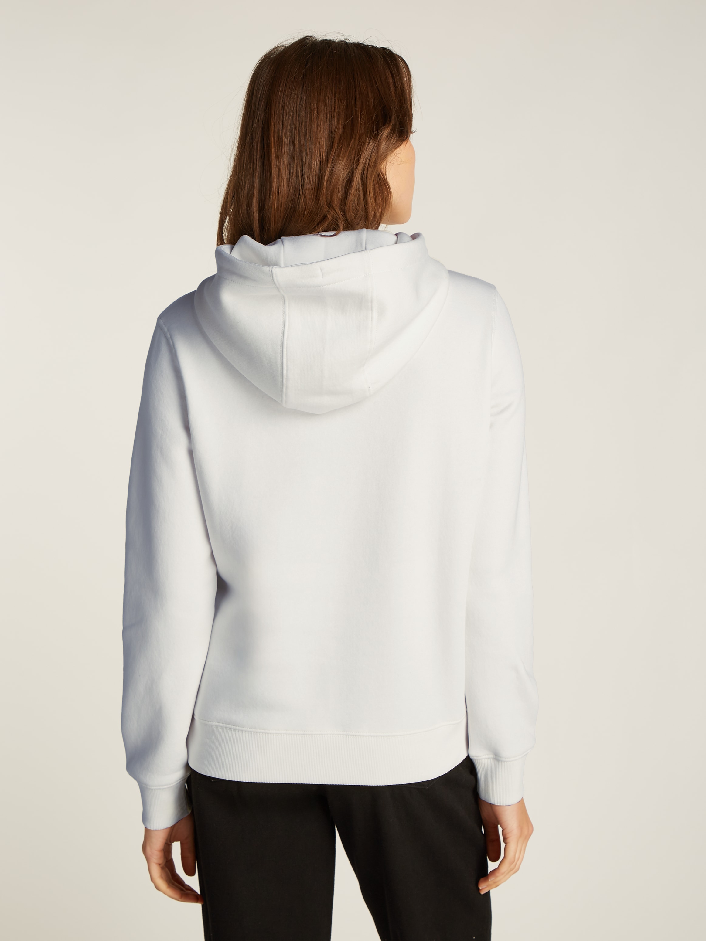Tommy Jeans Curve Kapuzensweatshirt »TJW REG ESS LOGO HOODIE EXT«, in Grossen Grössen, Kapuze, Logo-Flag