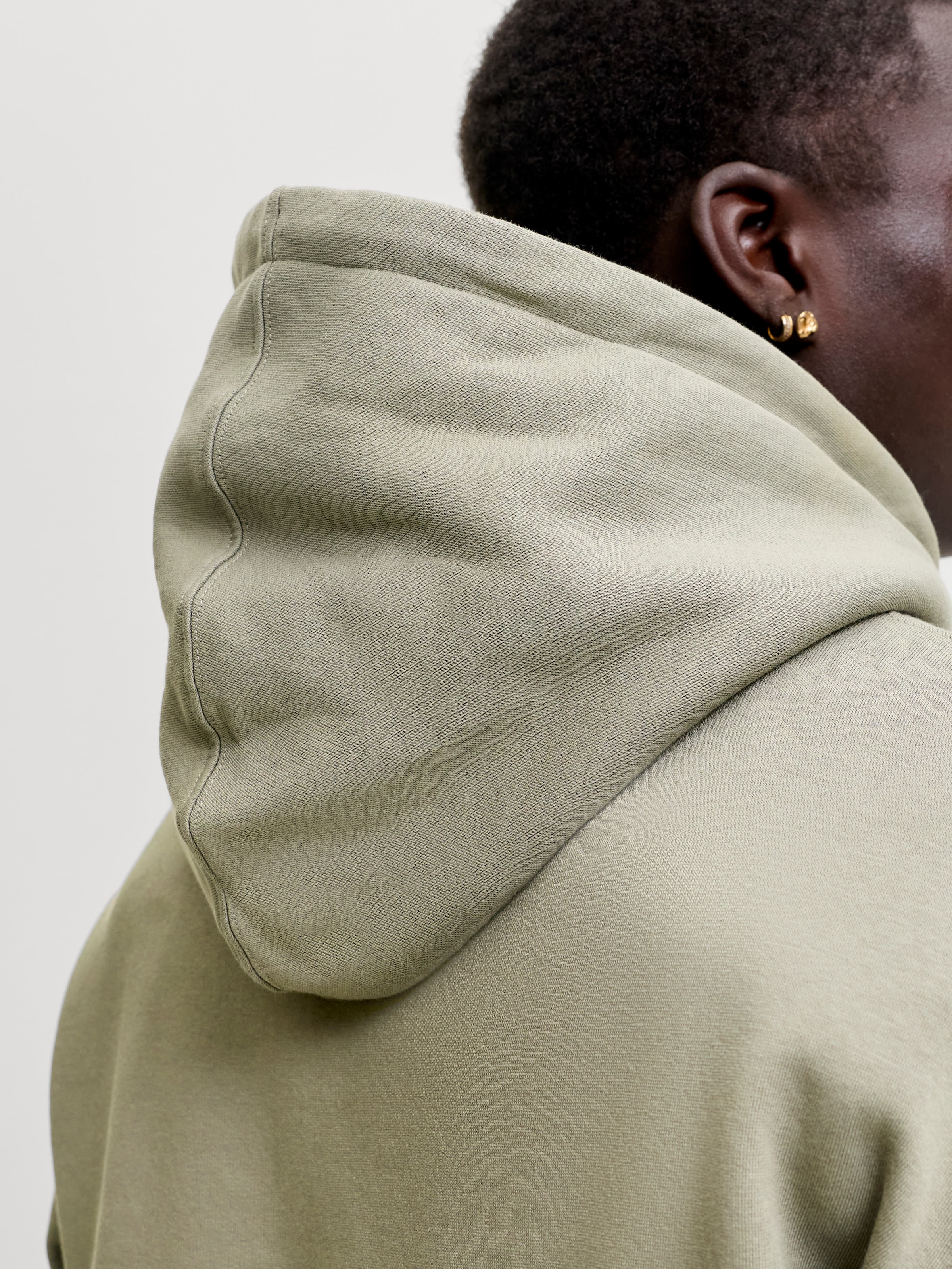 Jack & Jones Sweat à capuche »JJEACE SWEAT HOOD NOOS«, mélange coton, coupe décontractée
