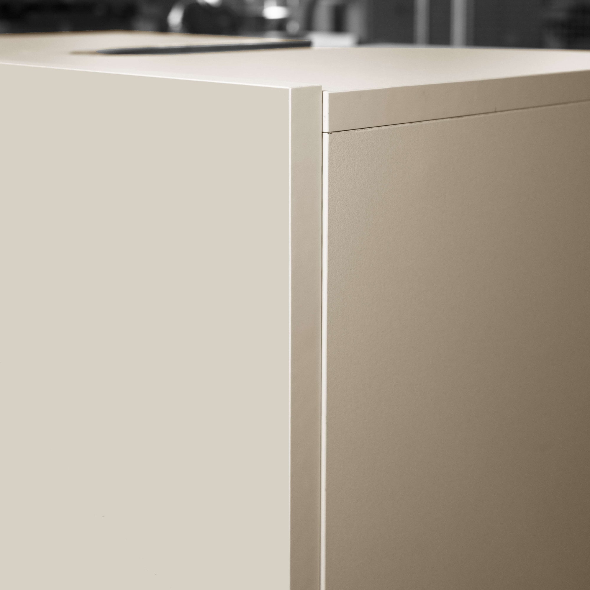 welltime Armoire sous lavabo »Vela,Breite 60cm, 2 Türen, 2 Fächer, mit Siphonausschnitt« 1 cuis tlg. meuble sous-lavabo, plan vasque, design avec portes inclinées