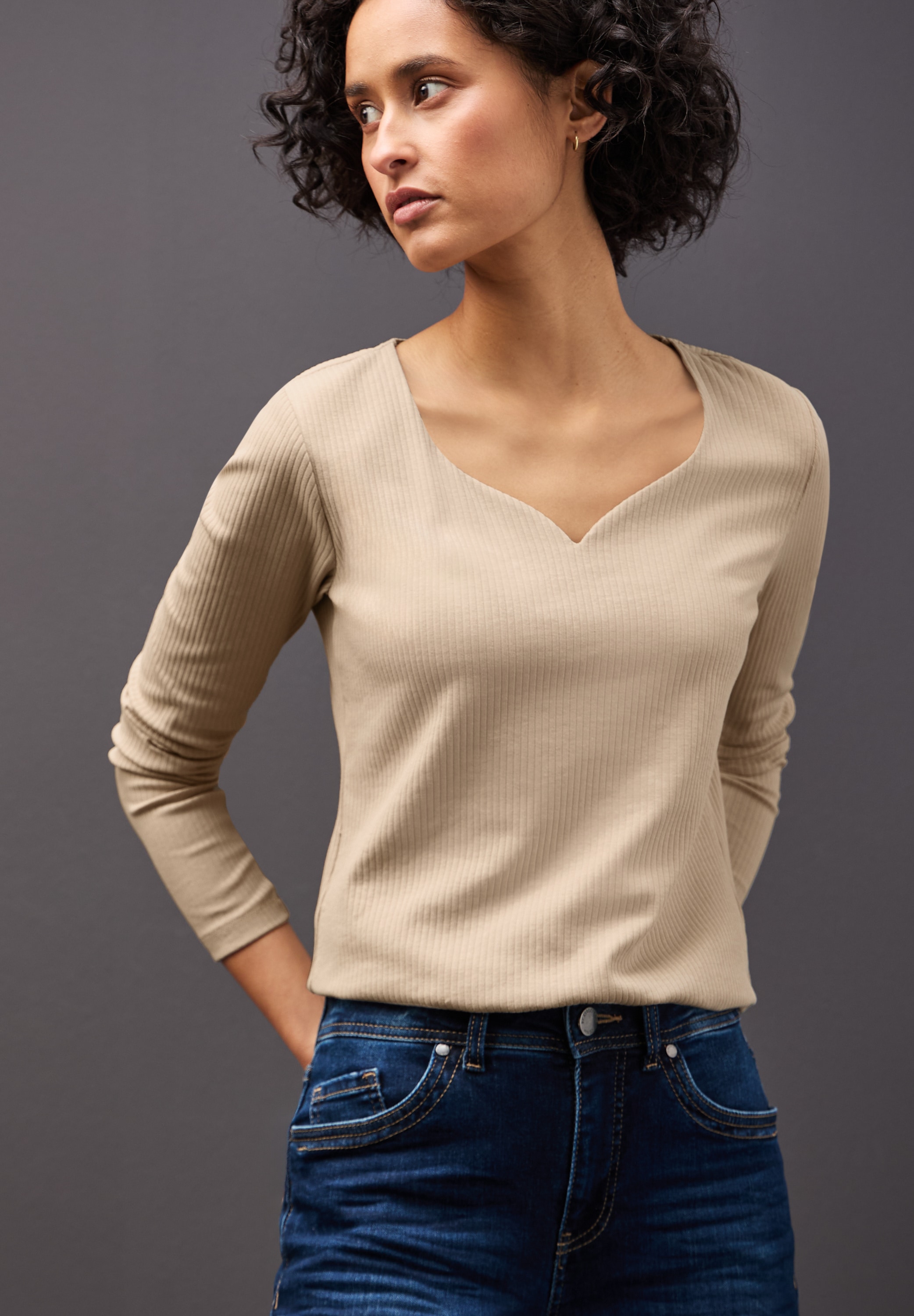 Image of STREET ONE Langarmshirt mit Herzausschnitt