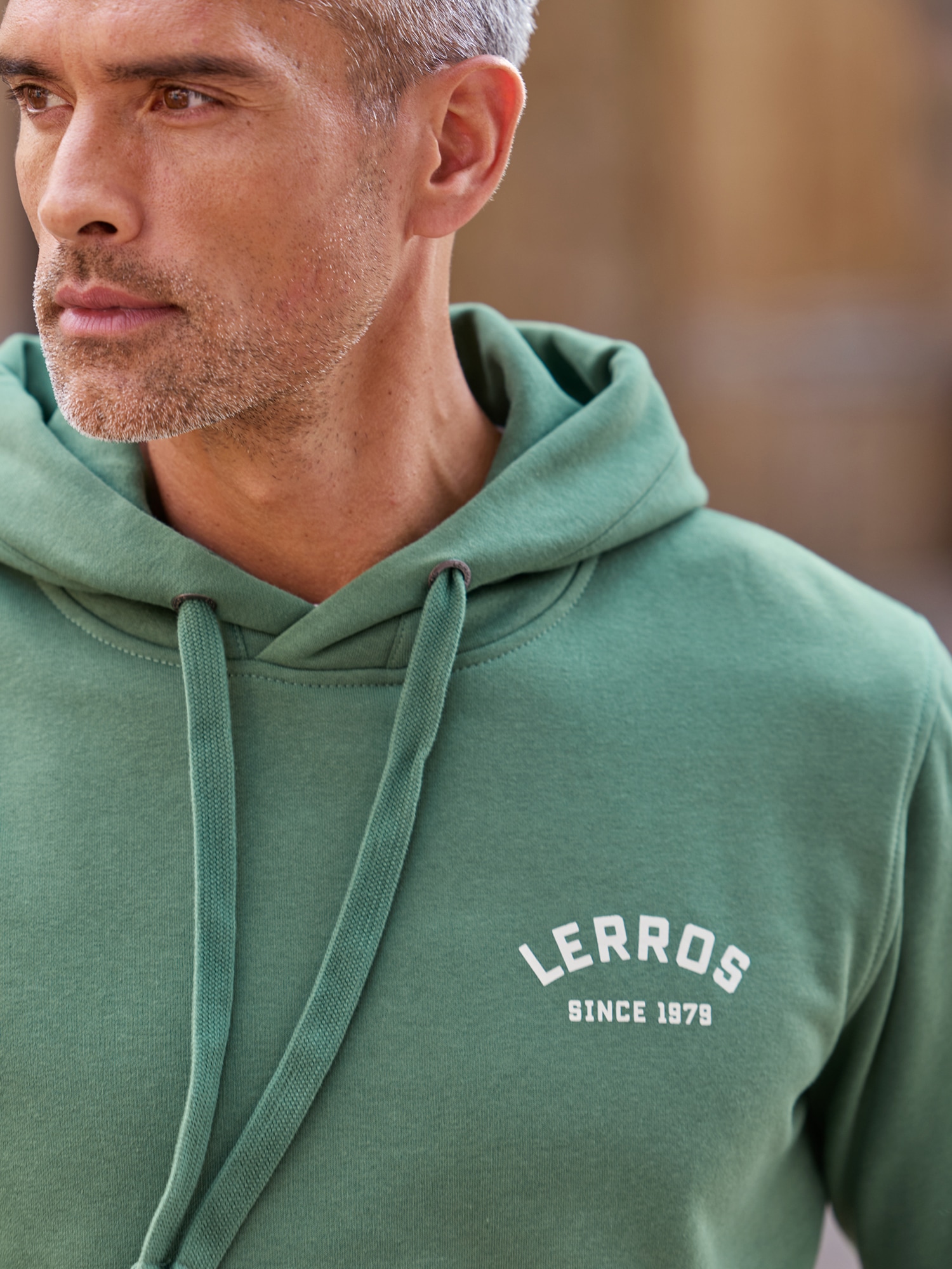 LERROS Hoodie »Sweatshirt Hoodie mit Kapuze mit Tunnelzug«, Weiches Baumwoll-Mischgewebe für hohen Tragekomfort
