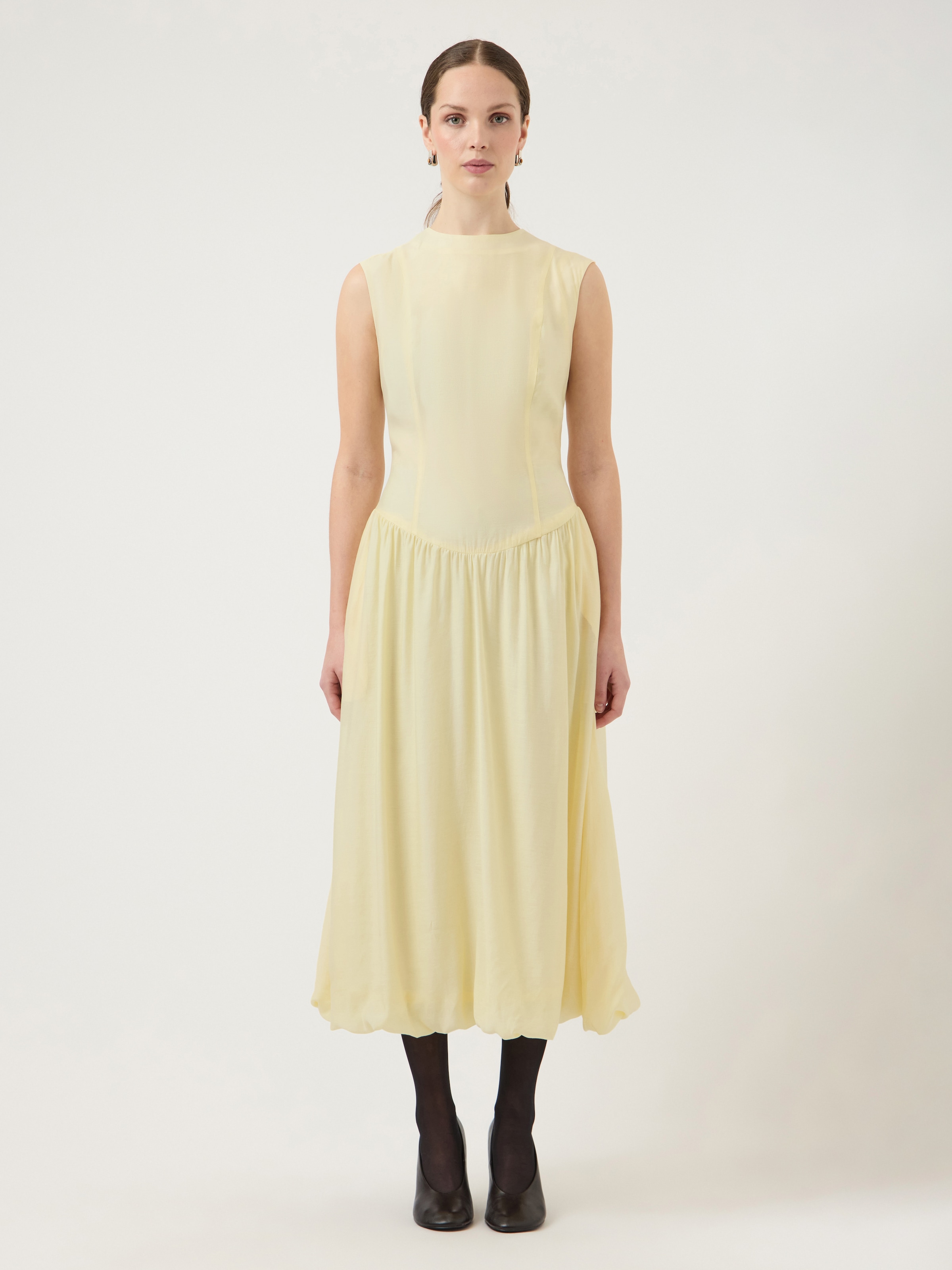 Y.A.S Robe d'été »YASKRISSI SL BUBBLE HEM LONG DRESS NOOS«